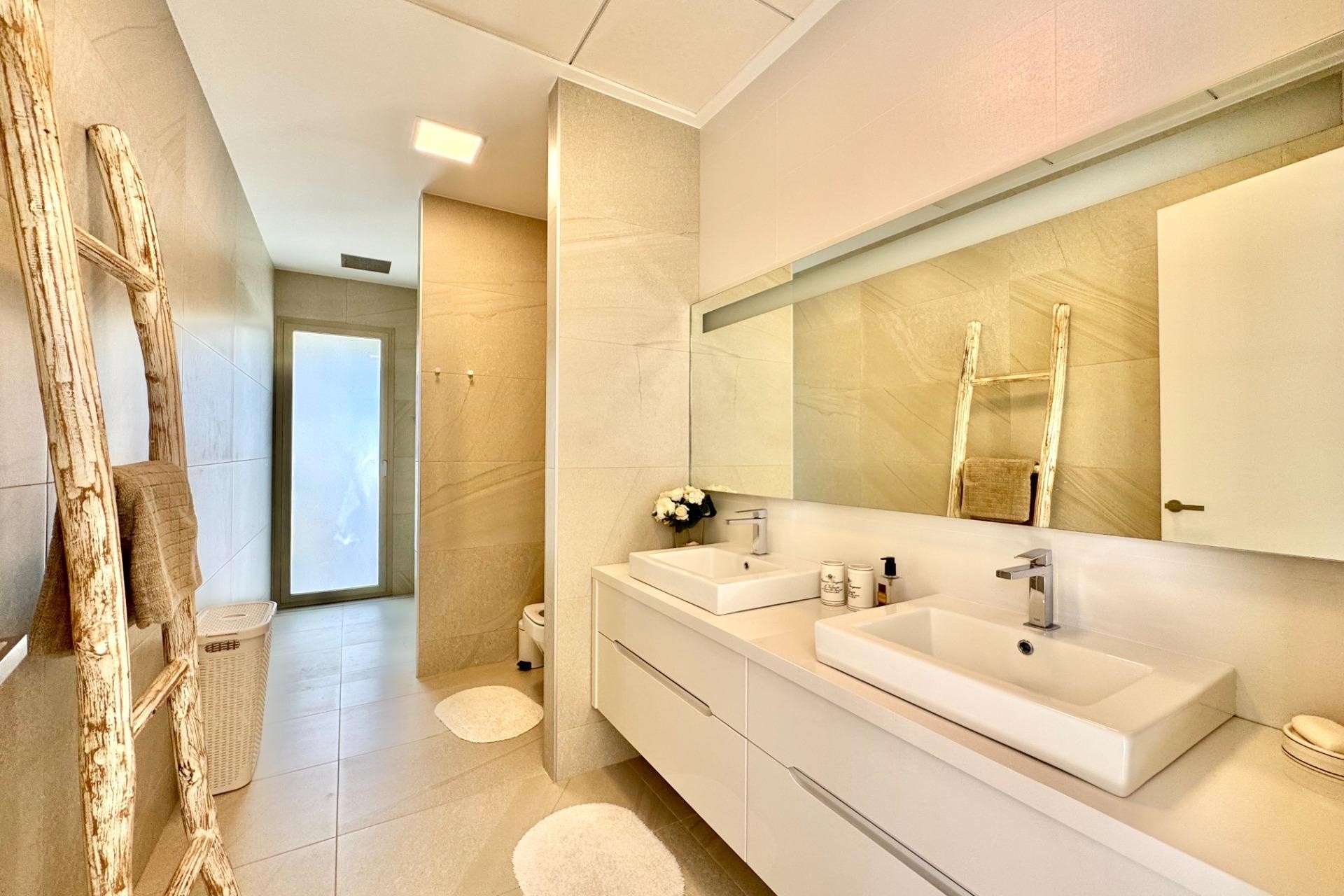 Revente - Villa Individuelle -
Orihuela - Las Colinas Golf