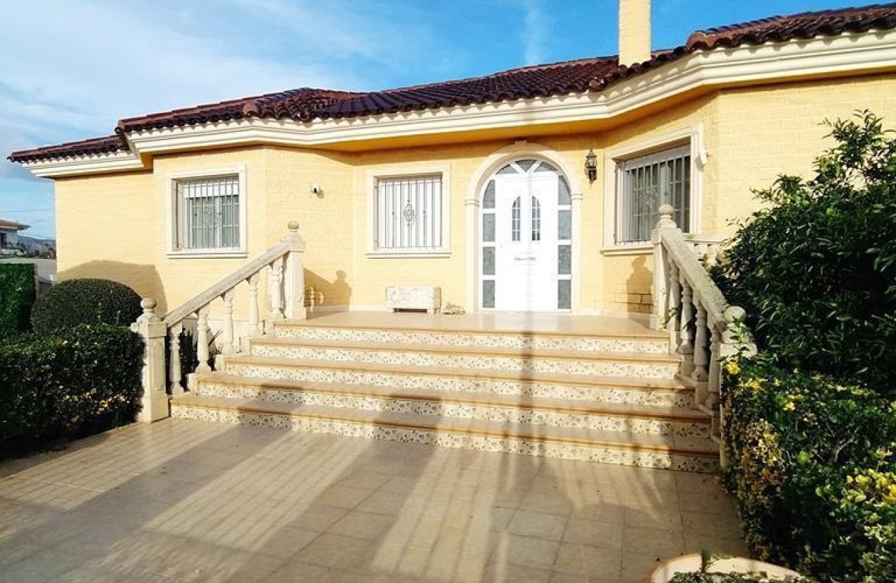 Revente - Villa Individuelle -
Orihuela - LOS DESEMPARADOS