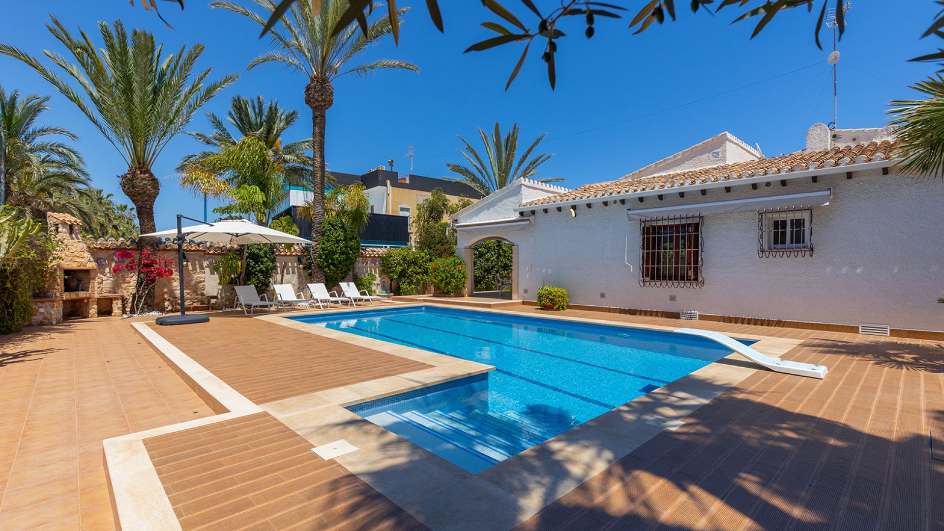 Revente - Villa Individuelle -
Orihuela - Orihuela Costa