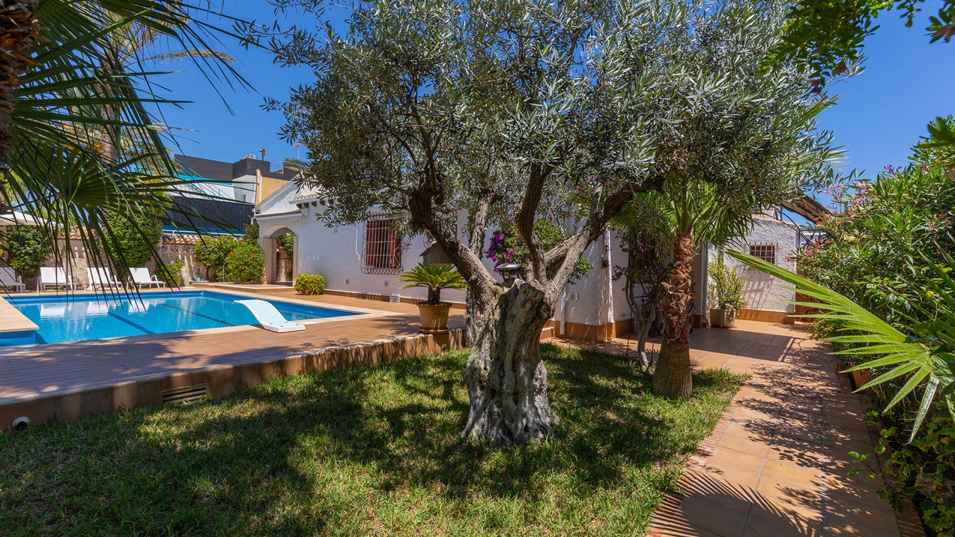 Revente - Villa Individuelle -
Orihuela - Orihuela Costa