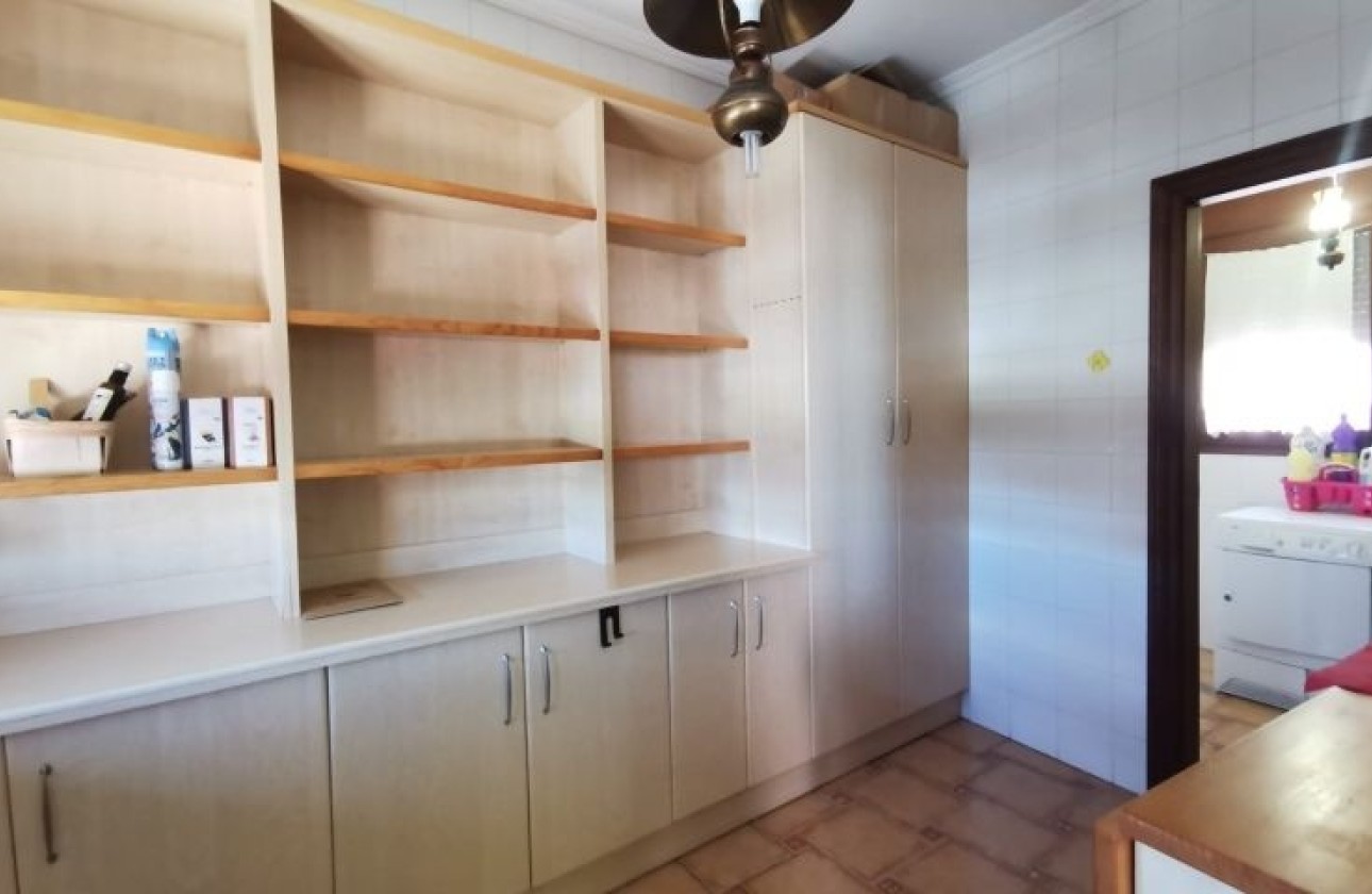 Revente - Villa Individuelle -
Orihuela