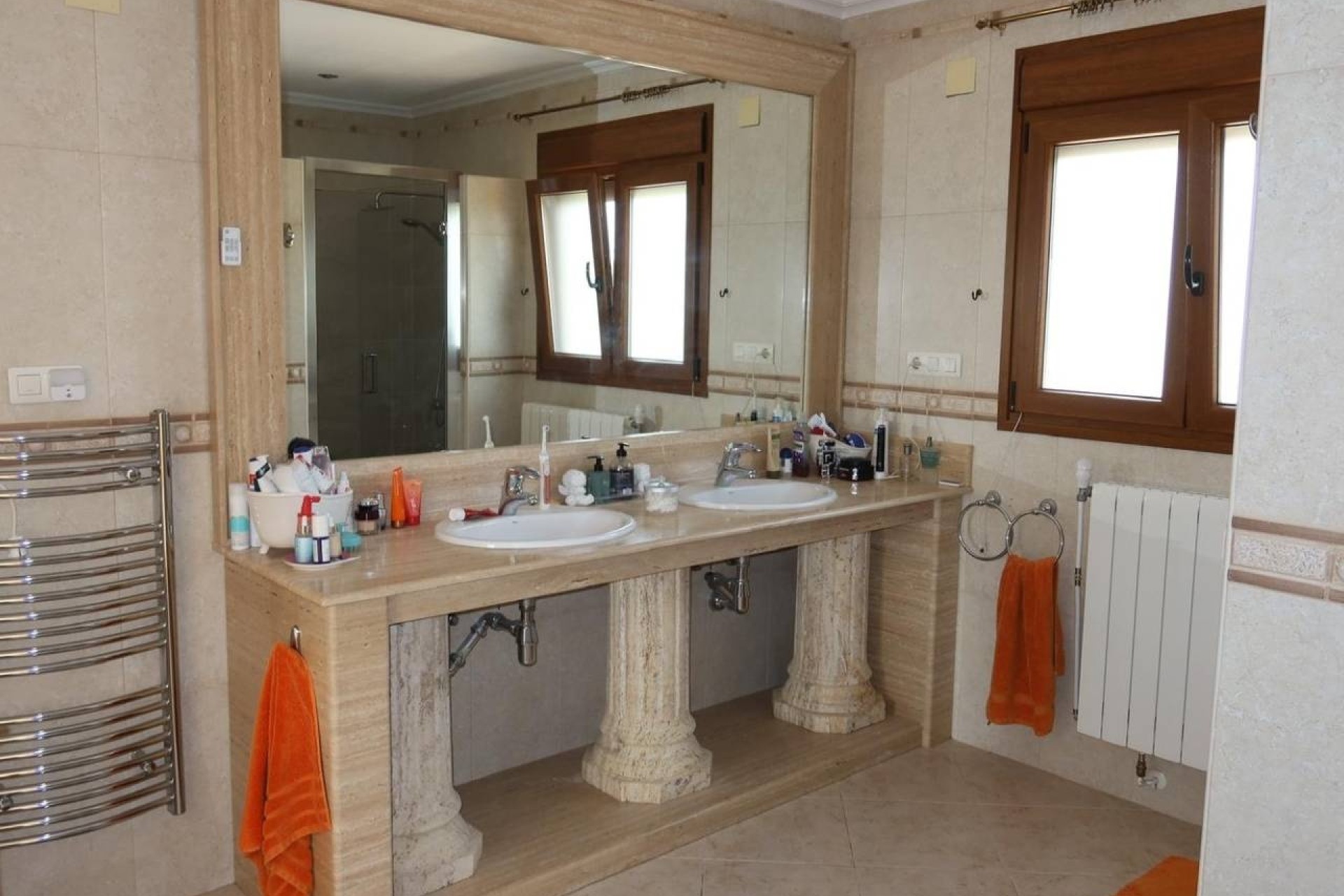 Revente - Villa Individuelle -
Orihuela