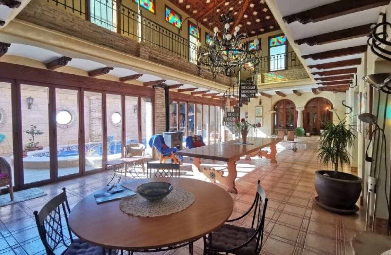 Revente - Villa Individuelle -
Orihuela