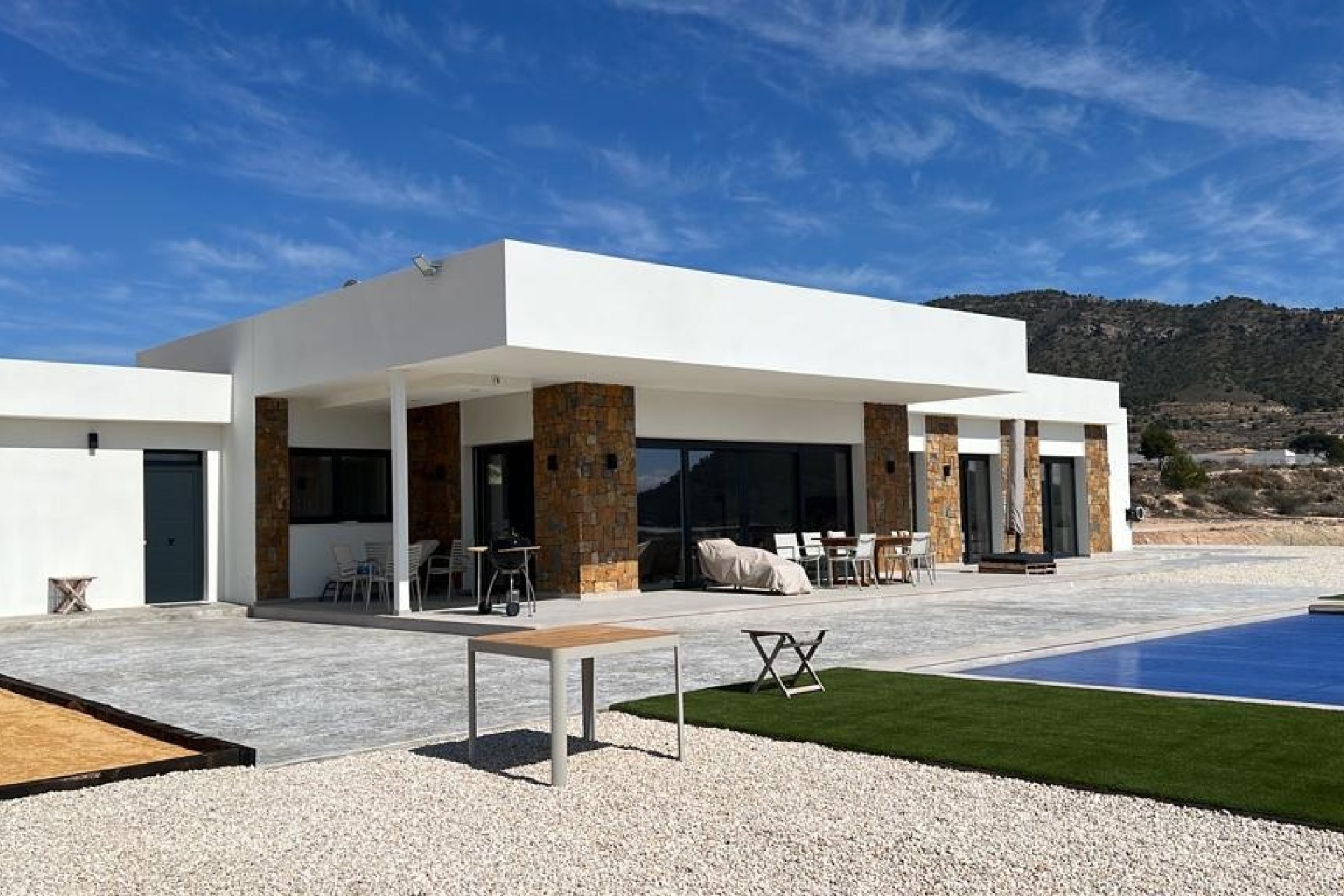 Revente - Villa Individuelle -
Pinoso - Inland