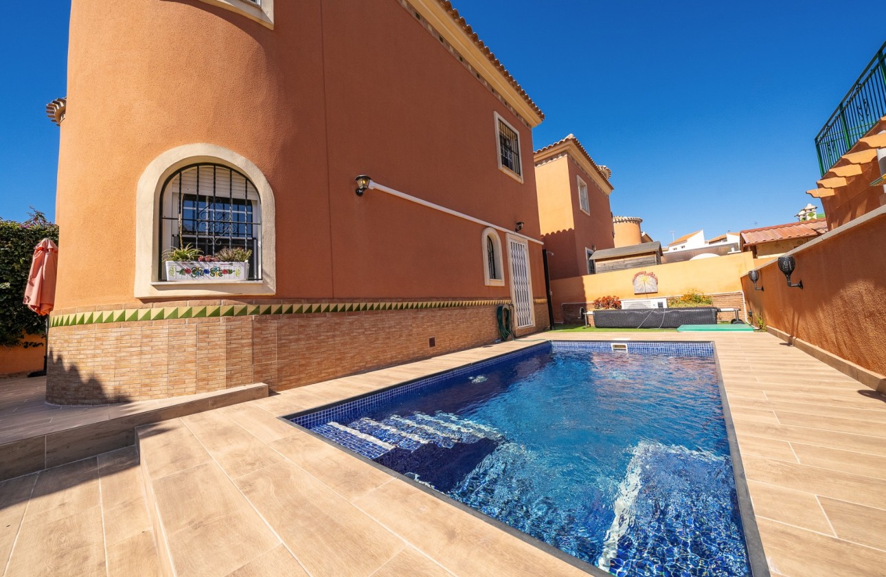 Revente - Villa Individuelle -
Playa Flamenca - Sportcentre