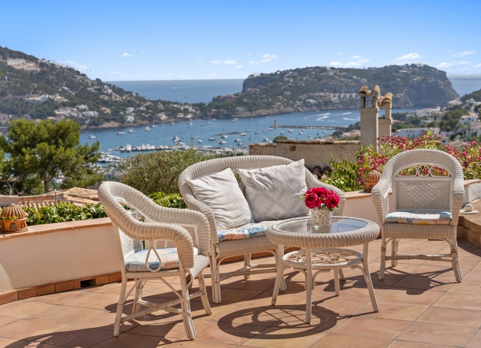 Revente - Villa Individuelle -
Port d'Andratx - Andratx