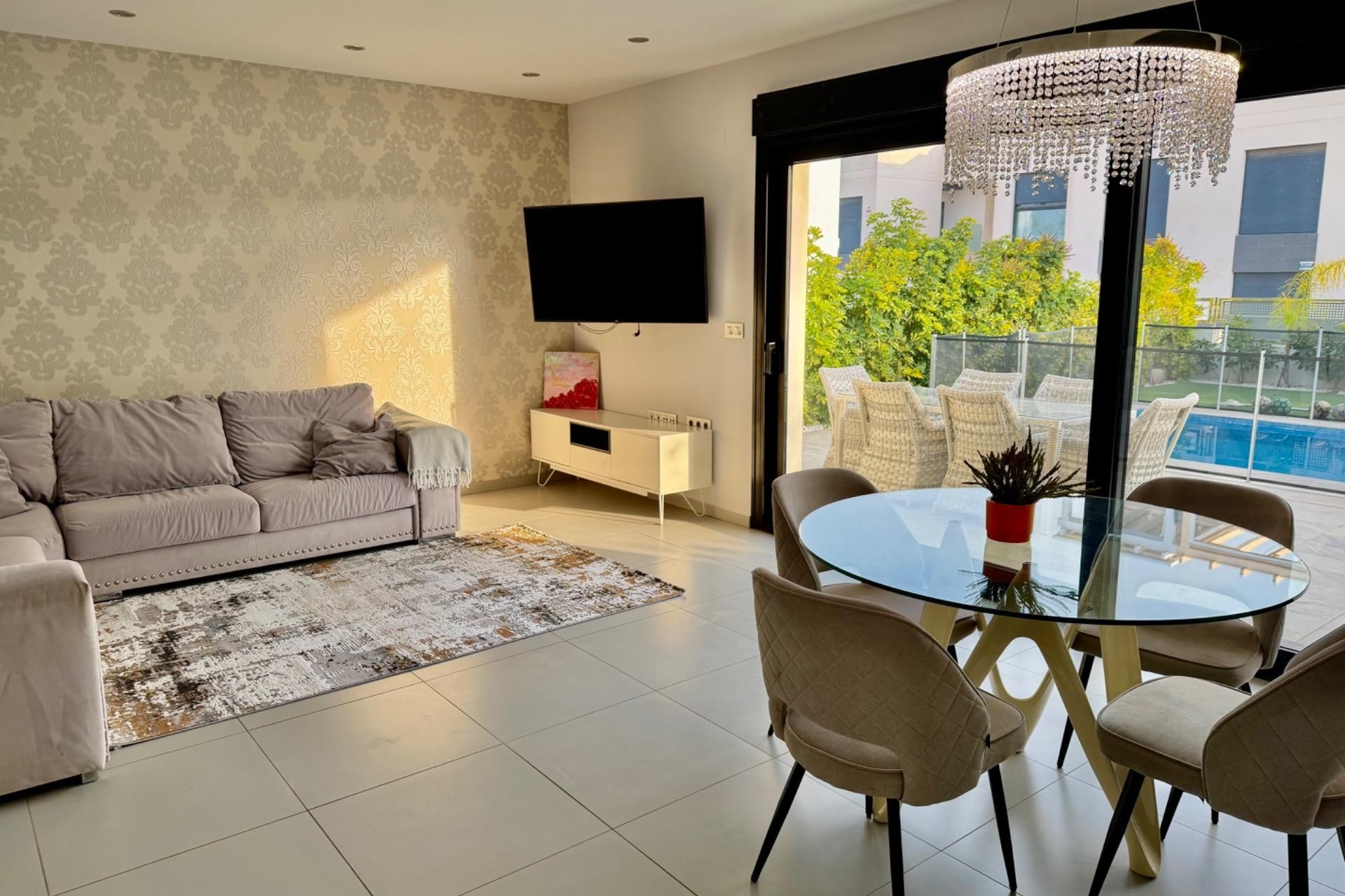 Revente - Villa Individuelle -
Rojales - Cuidad Quesada