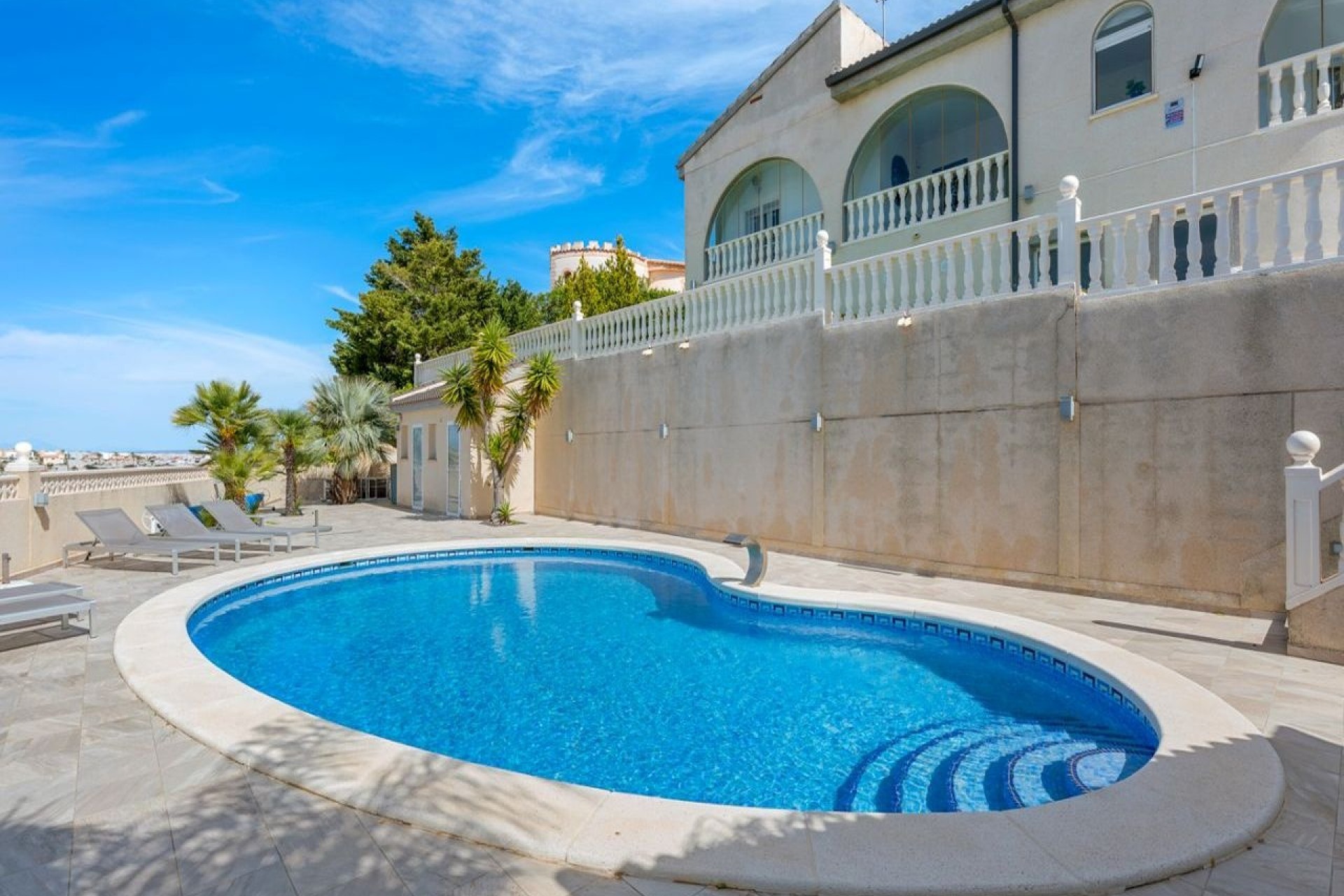 Revente - Villa Individuelle -
Rojales - La Marquesa