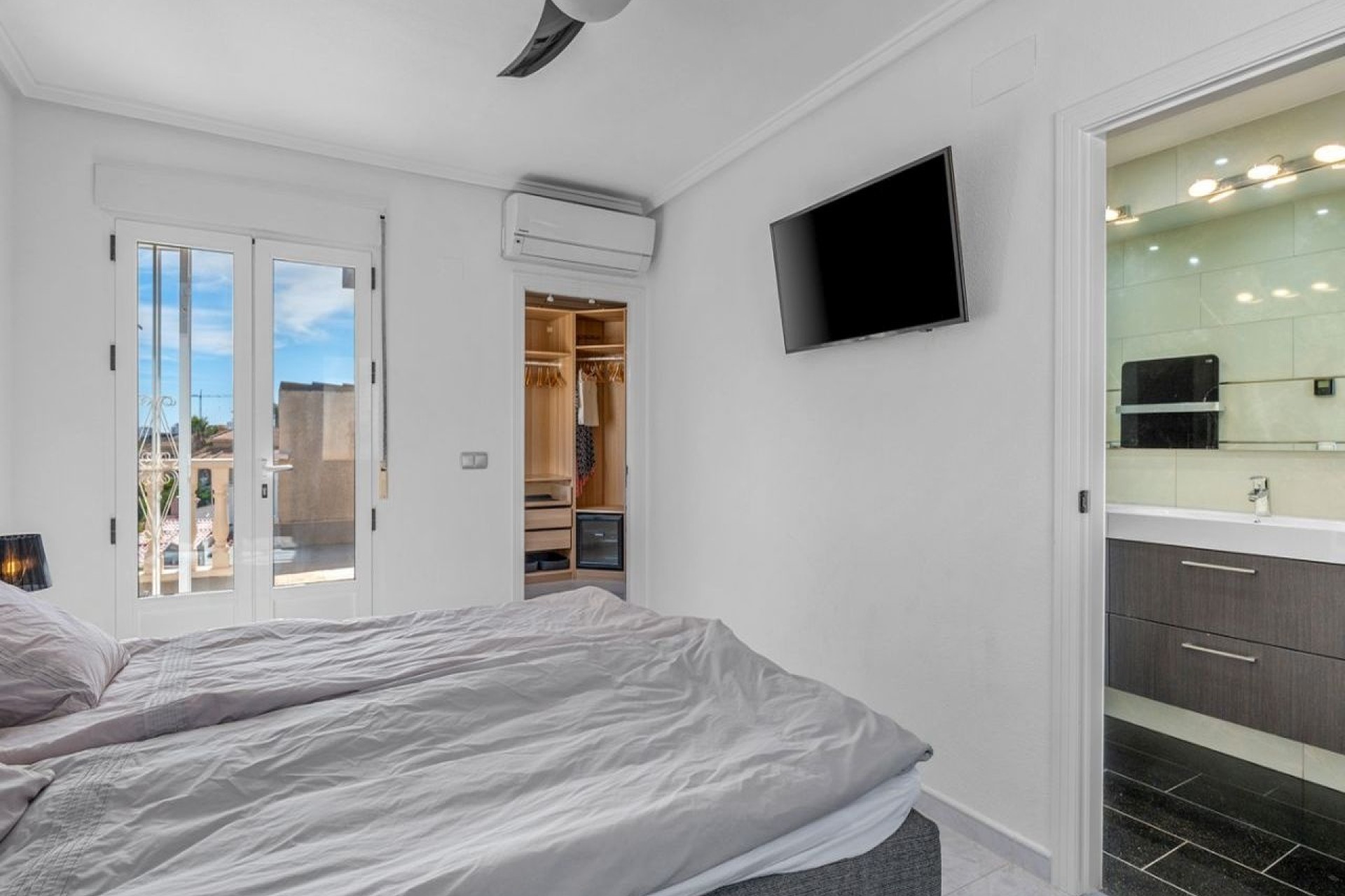 Revente - Villa Individuelle -
Rojales - La Marquesa