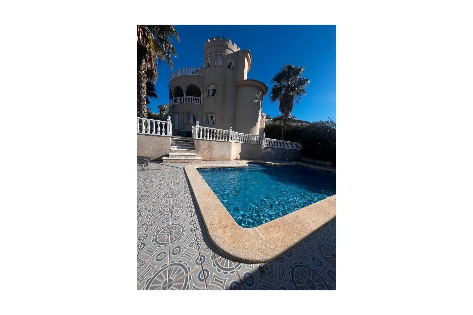 Revente - Villa Individuelle -
Rojales - La Marquesa