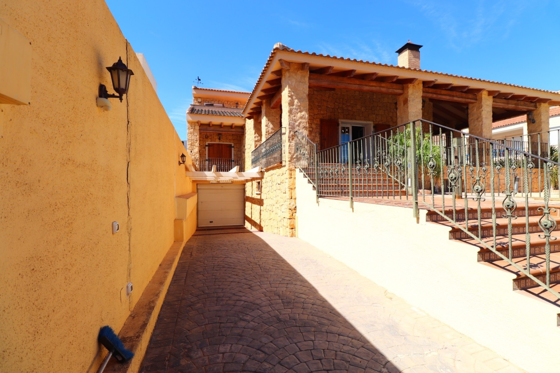 Revente - Villa individuelle -
Rojales - Los Palacios