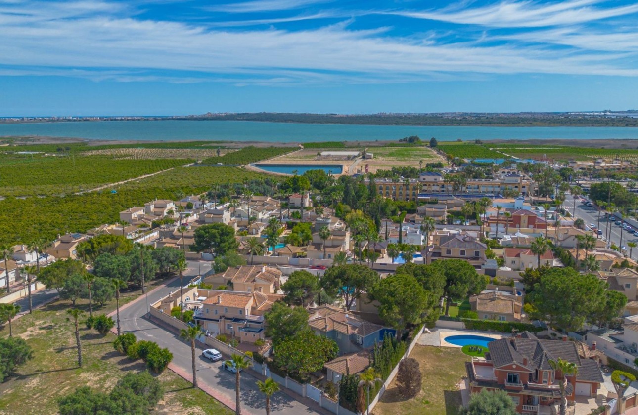 Revente - Villa Individuelle -
Rojales - Pueblo Bravo