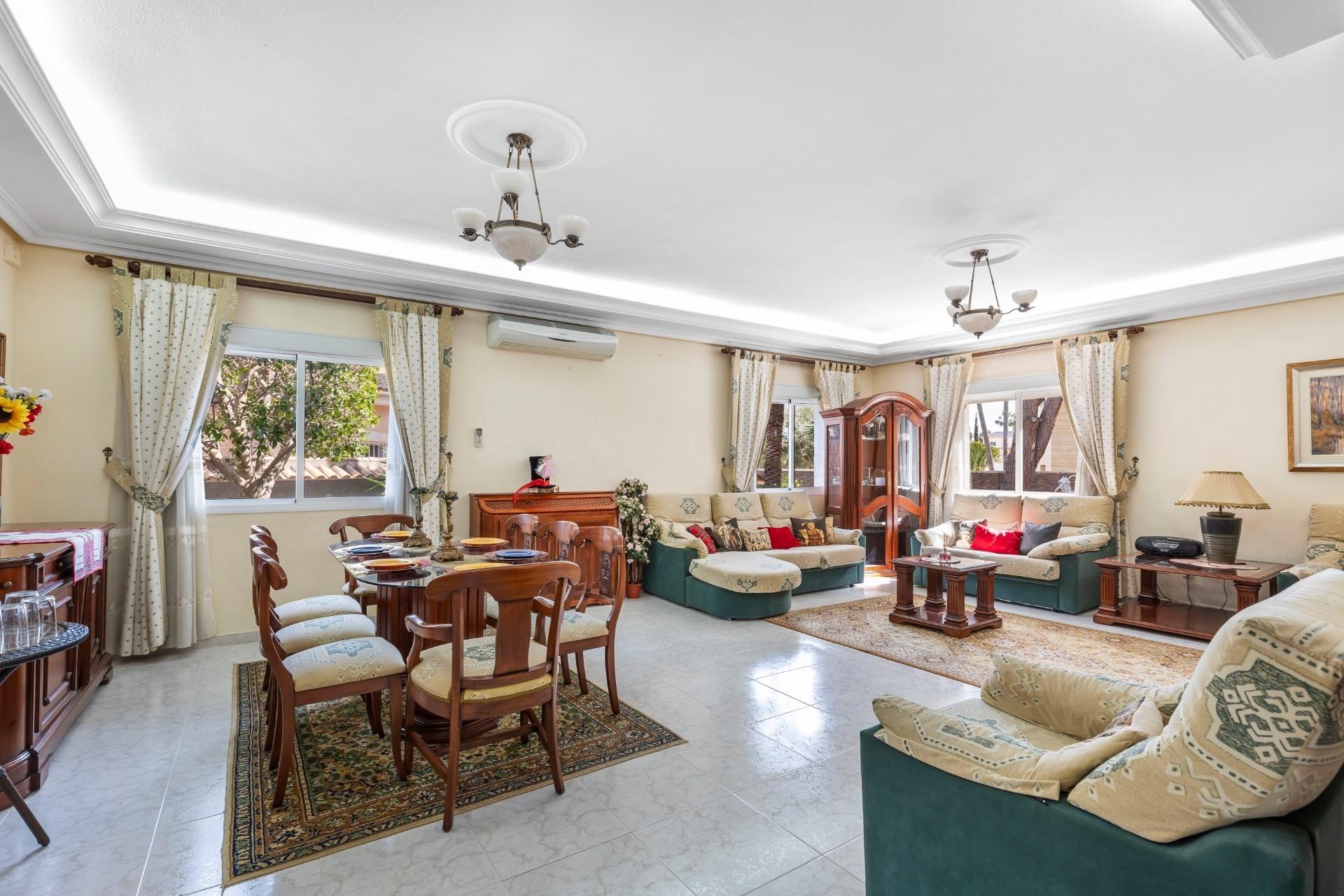 Revente - Villa Individuelle -
Rojales - Pueblo Bravo