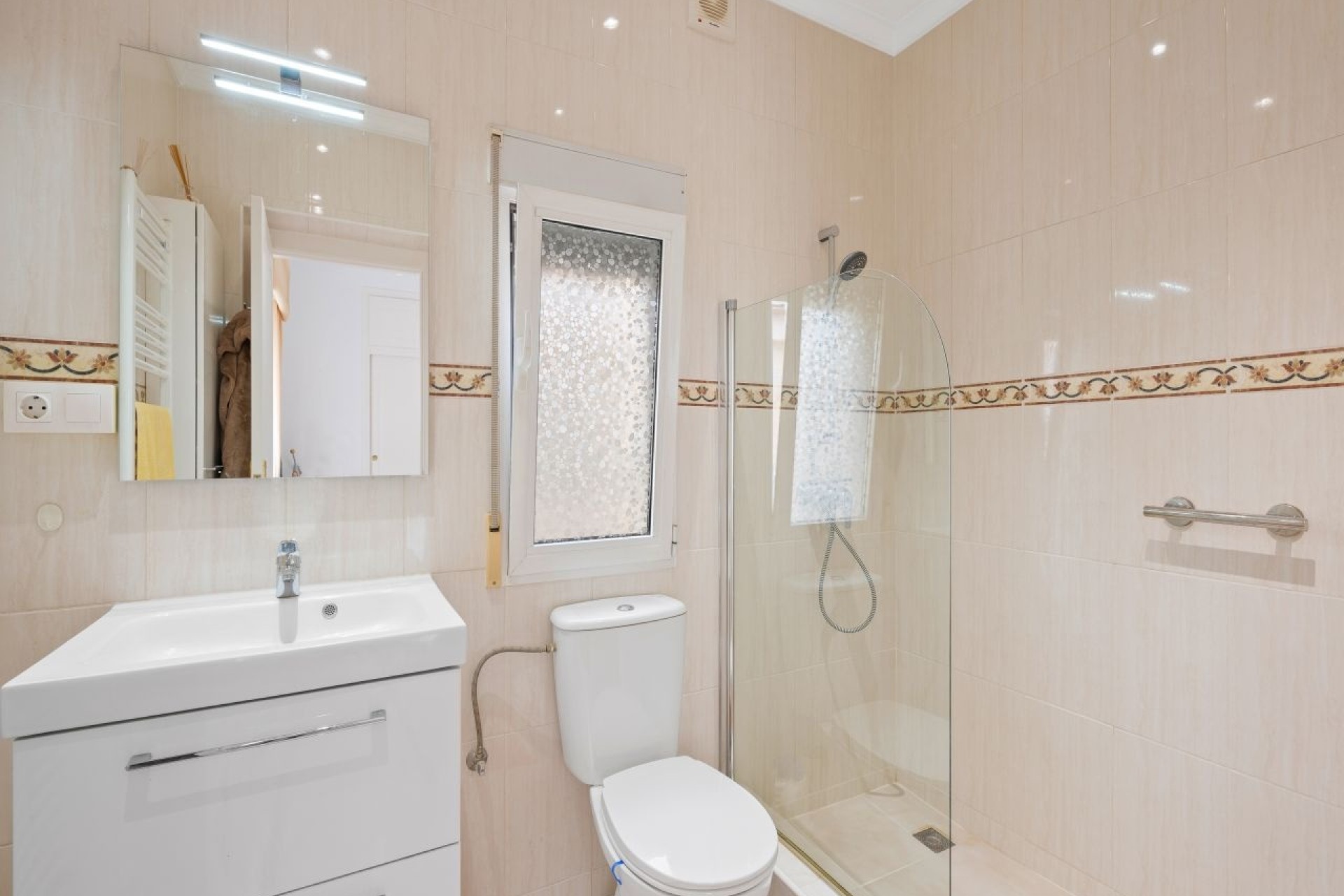 Revente - Villa Individuelle -
Rojales - Rojales Hills