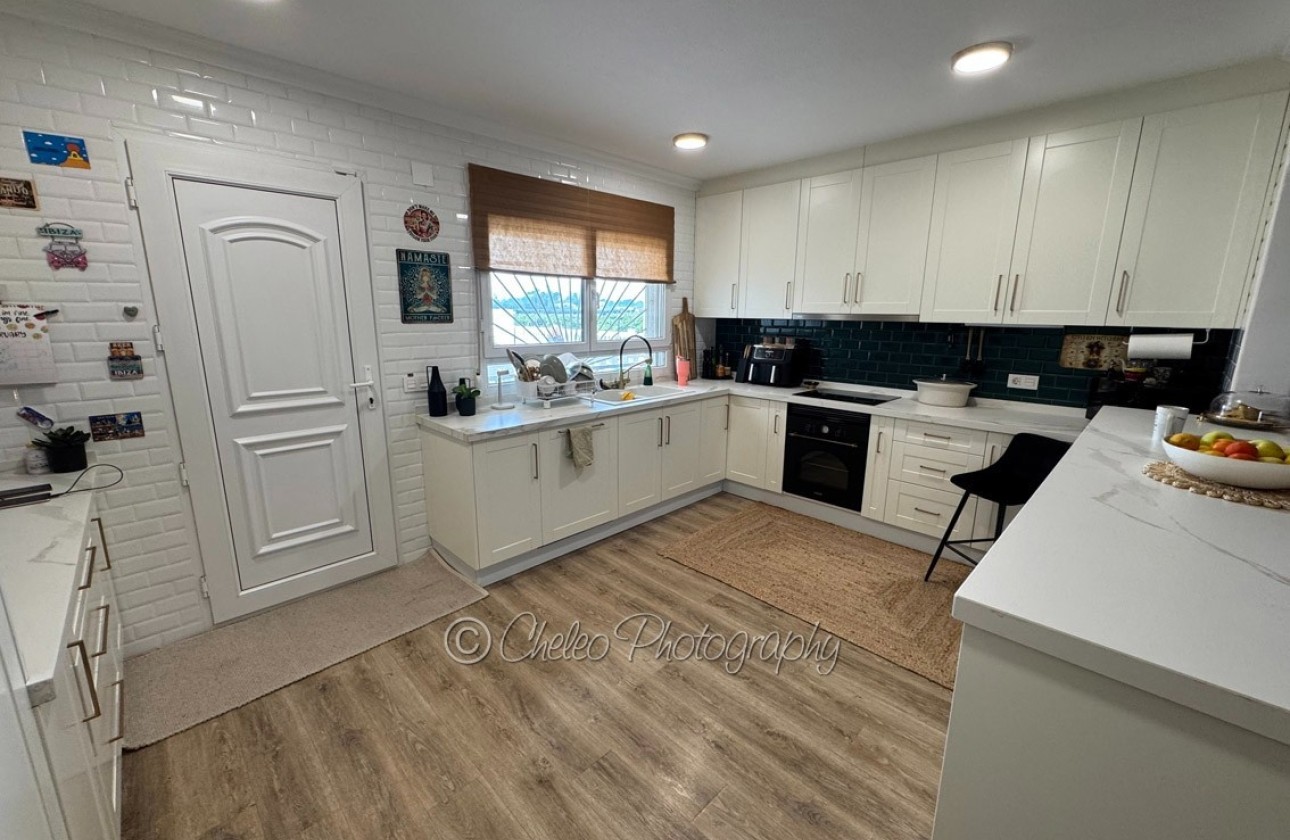 Revente - Villa Individuelle -
Rojales