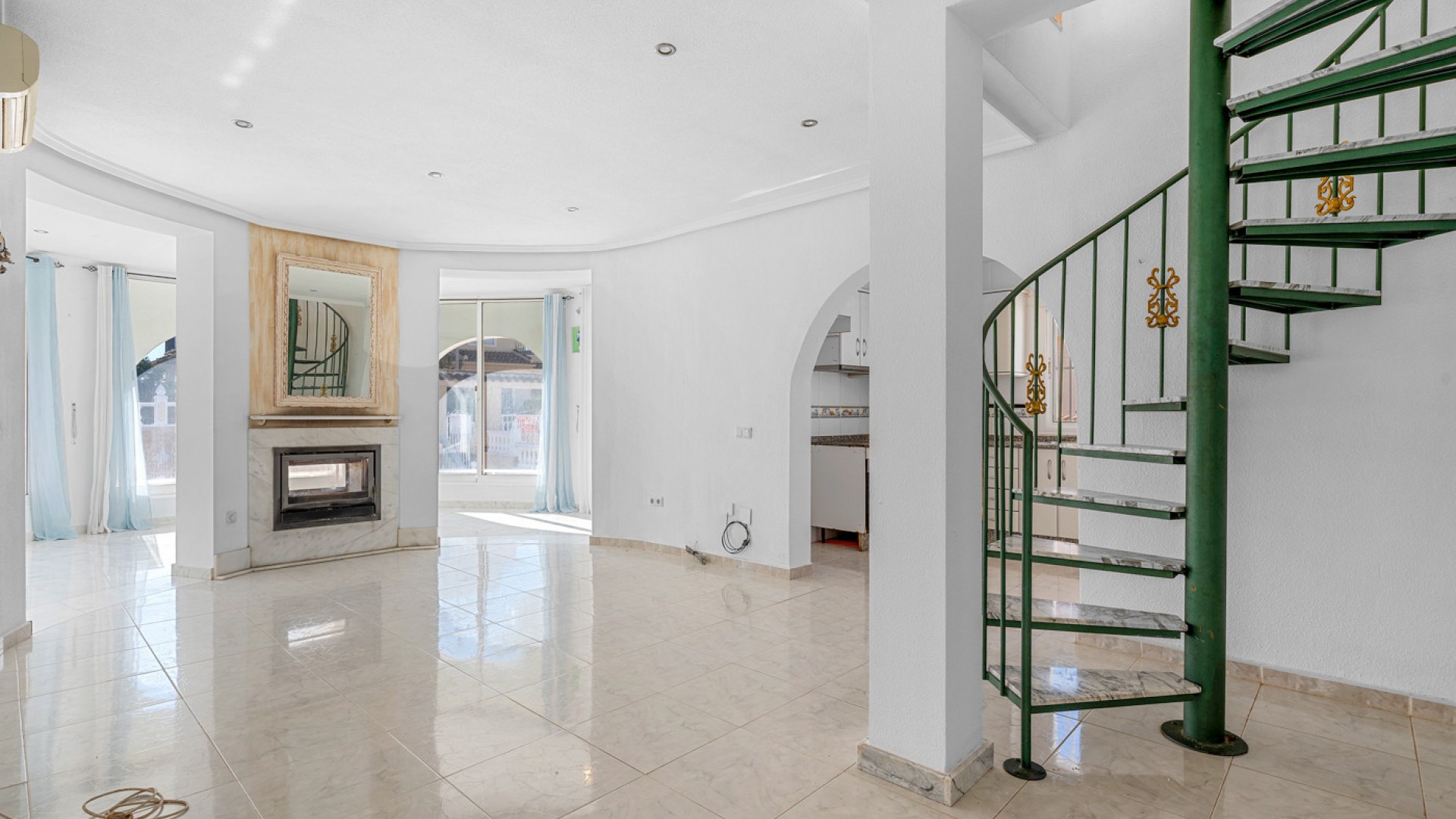 Revente - Villa Individuelle -
Rojales