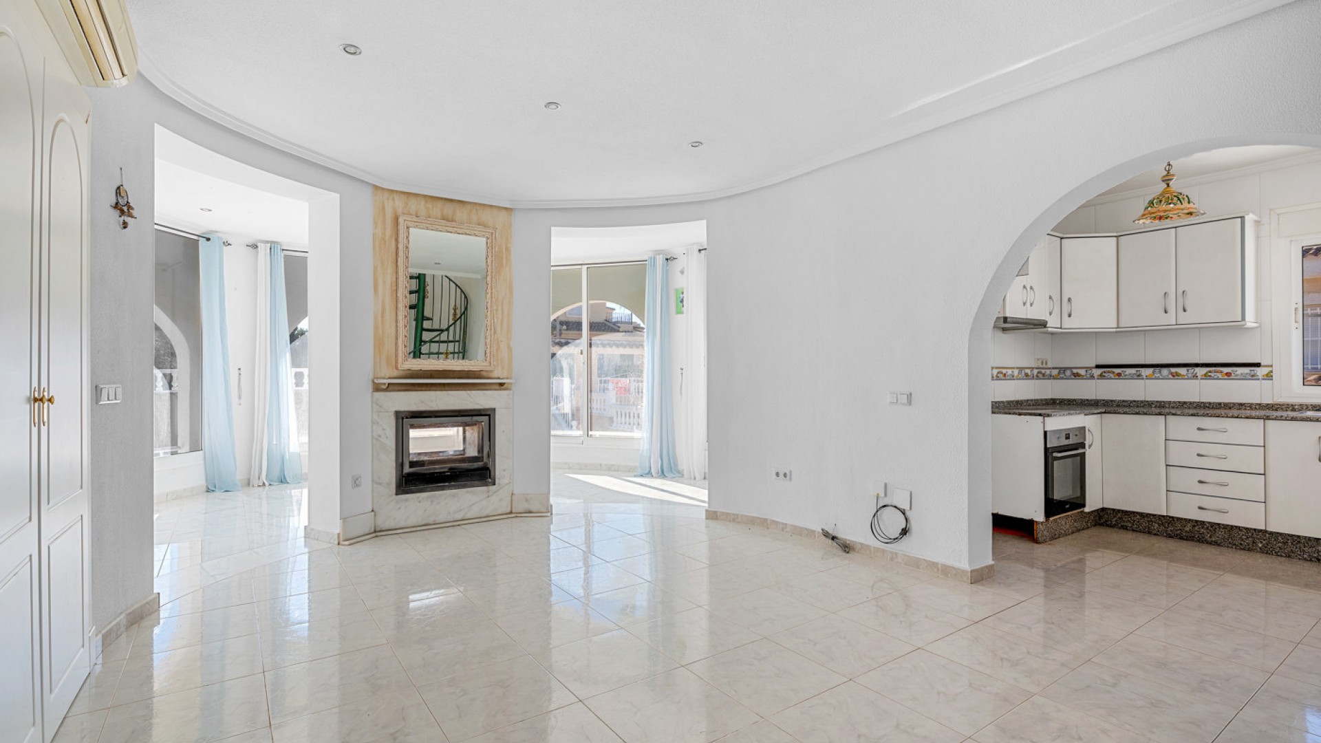 Revente - Villa Individuelle -
Rojales