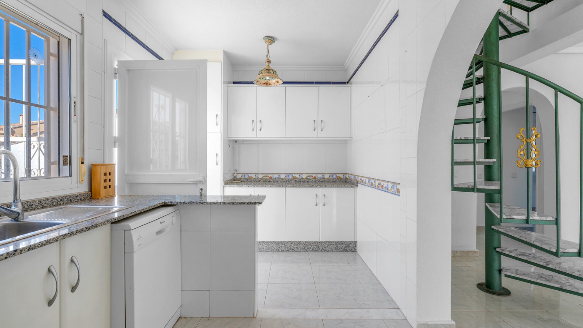 Revente - Villa Individuelle -
Rojales