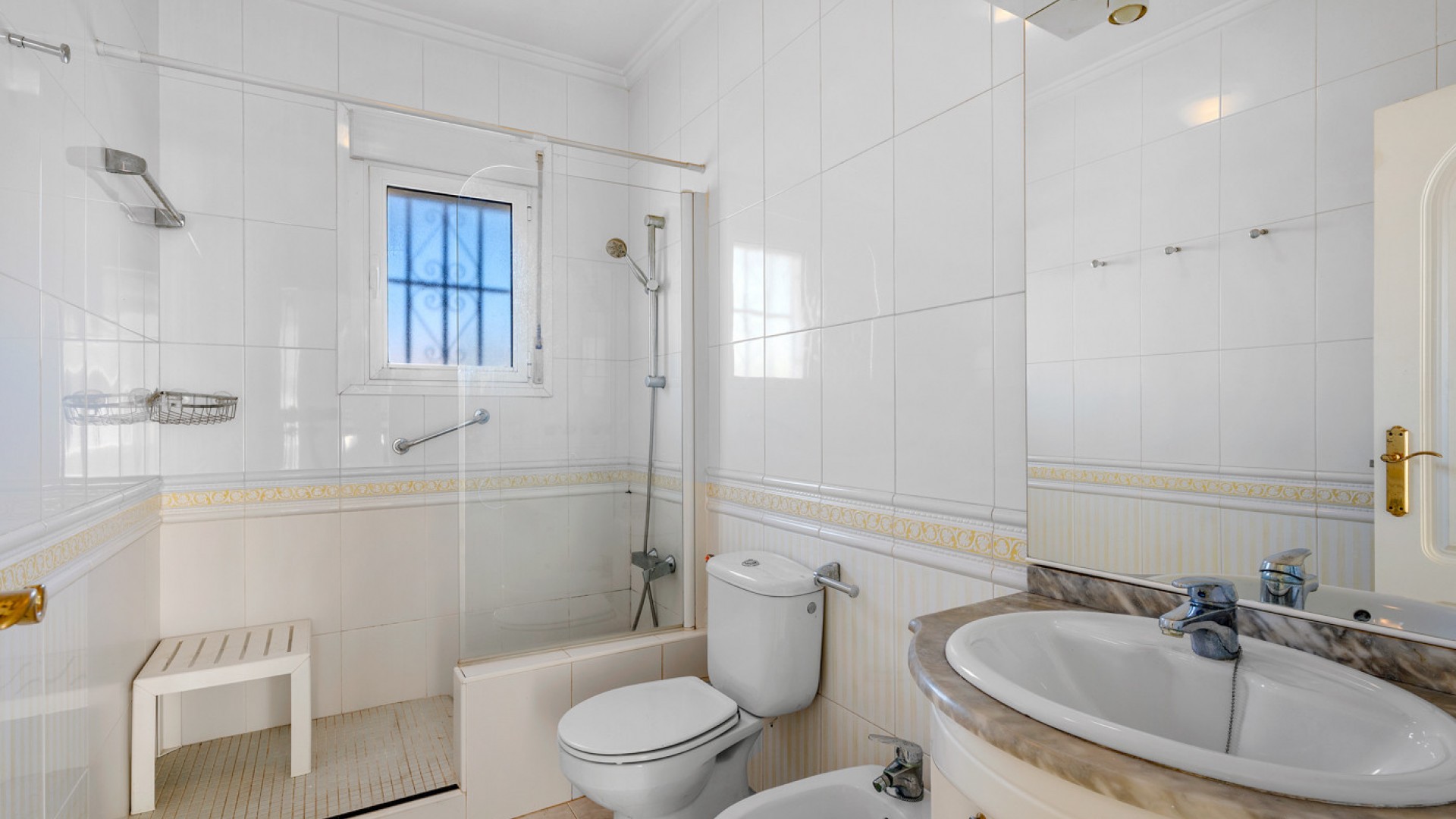 Revente - Villa Individuelle -
Rojales