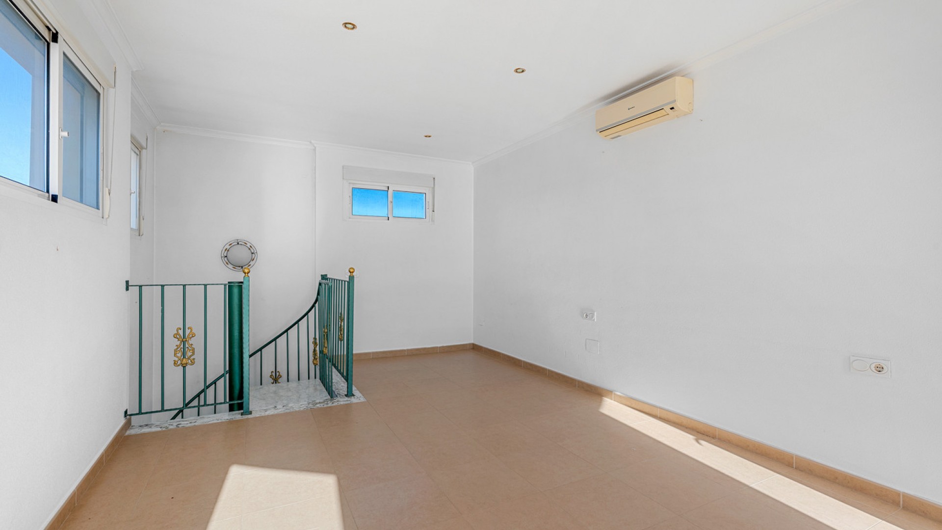 Revente - Villa Individuelle -
Rojales