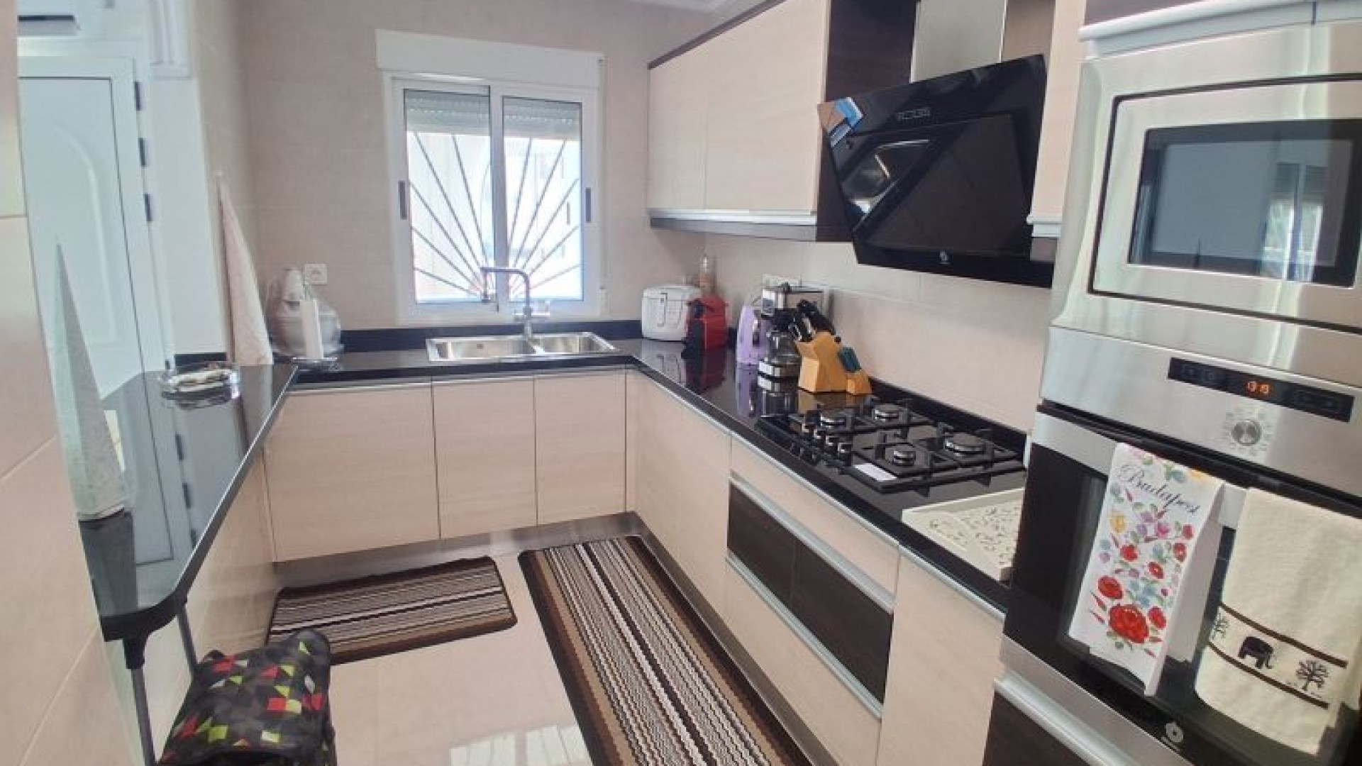 Revente - Villa Individuelle -
Rojales