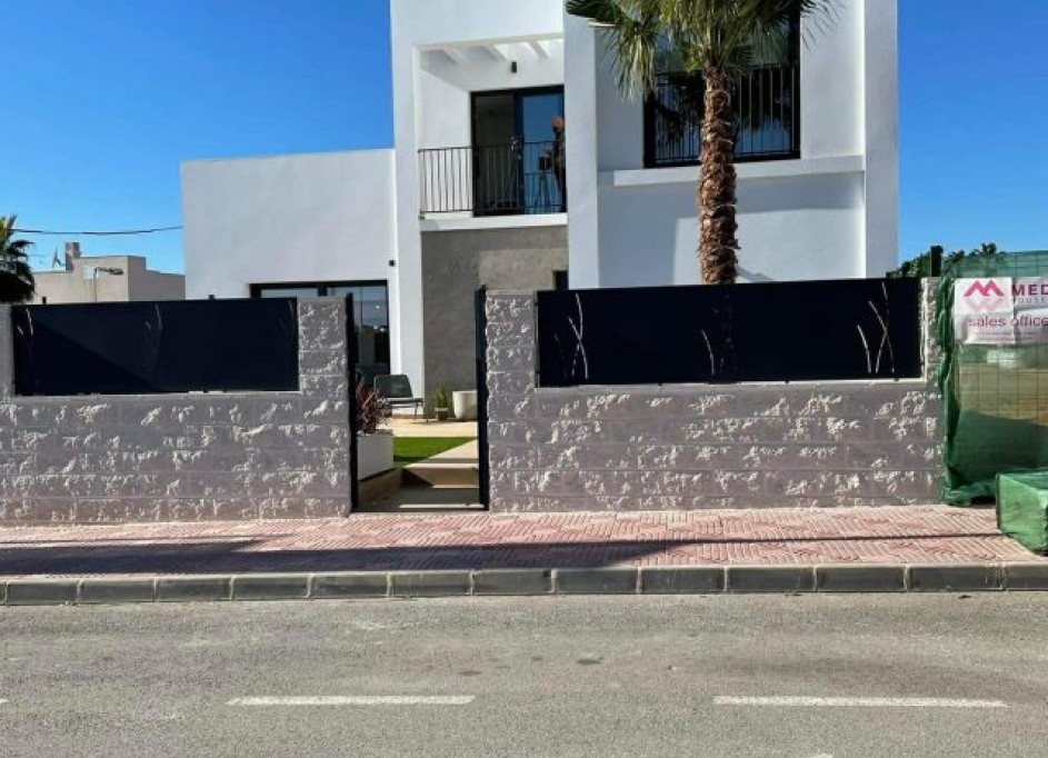 Revente - Villa Individuelle -
Rojales