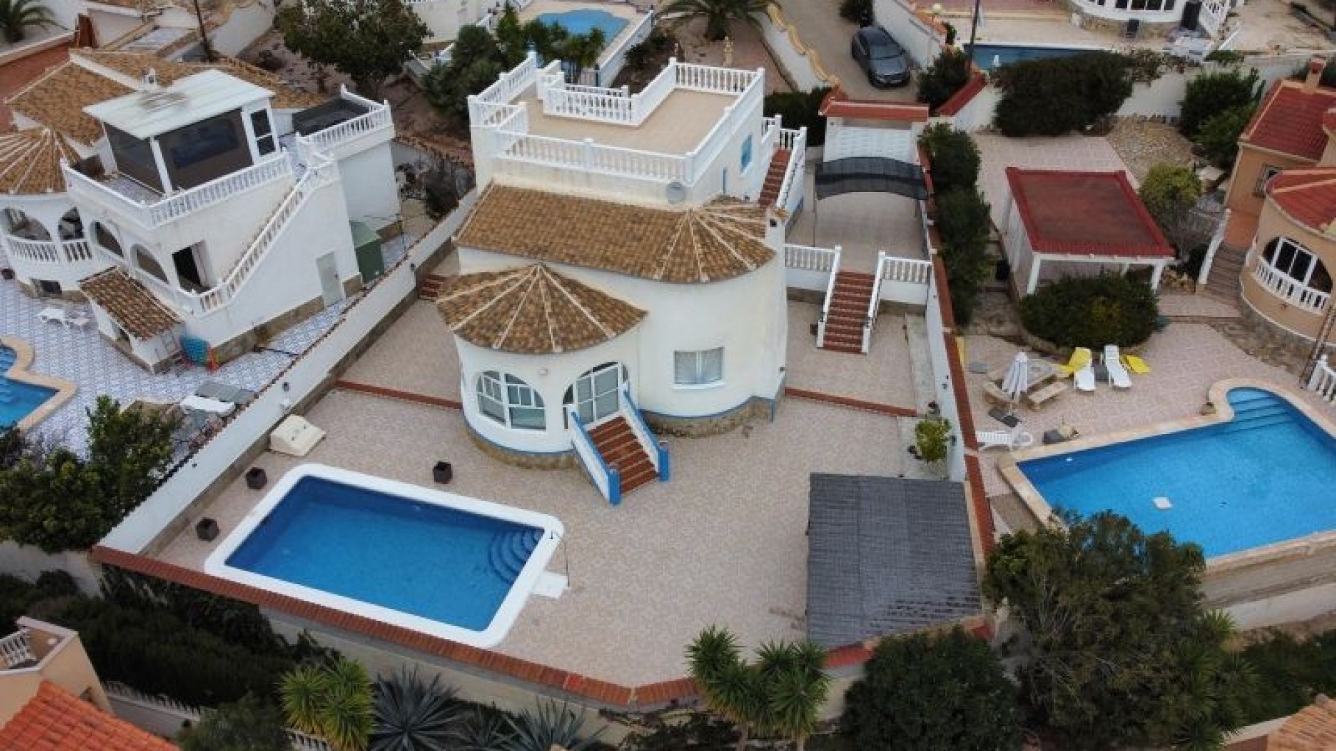 Revente - Villa Individuelle -
Rojales