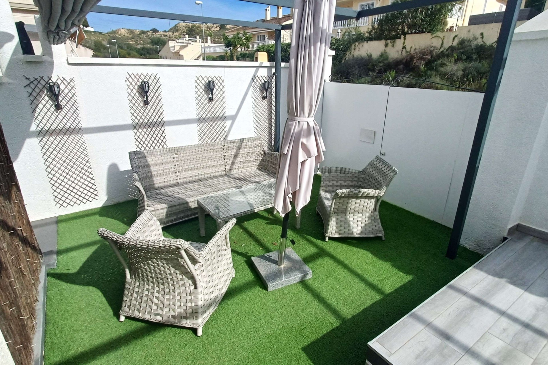 Revente - Villa Individuelle -
Rojales