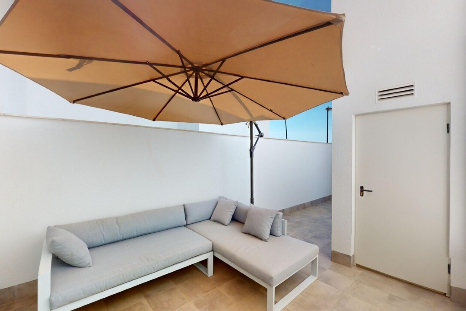 Revente - Villa Individuelle -
Roldan - Inland