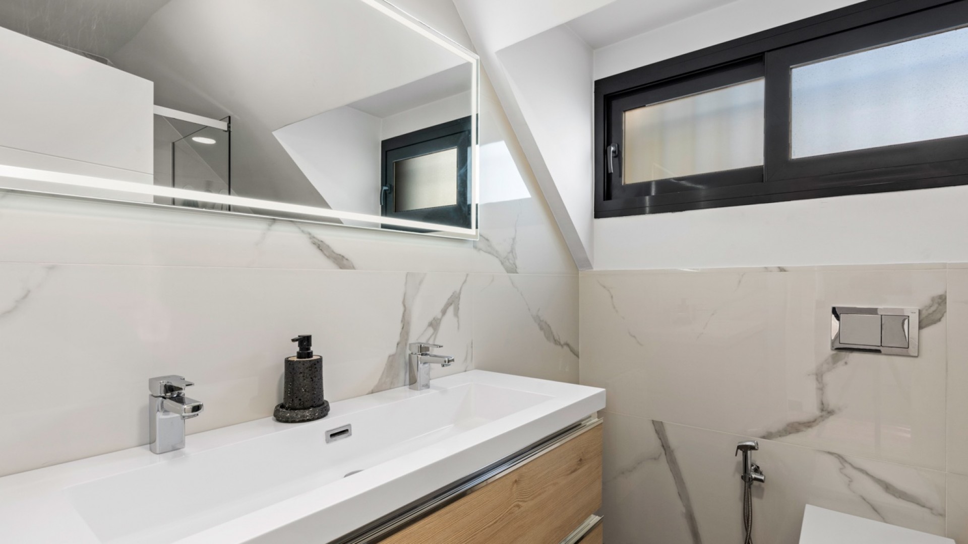 Revente - Villa Individuelle -
San Juan de Alicante - Frank Espinós