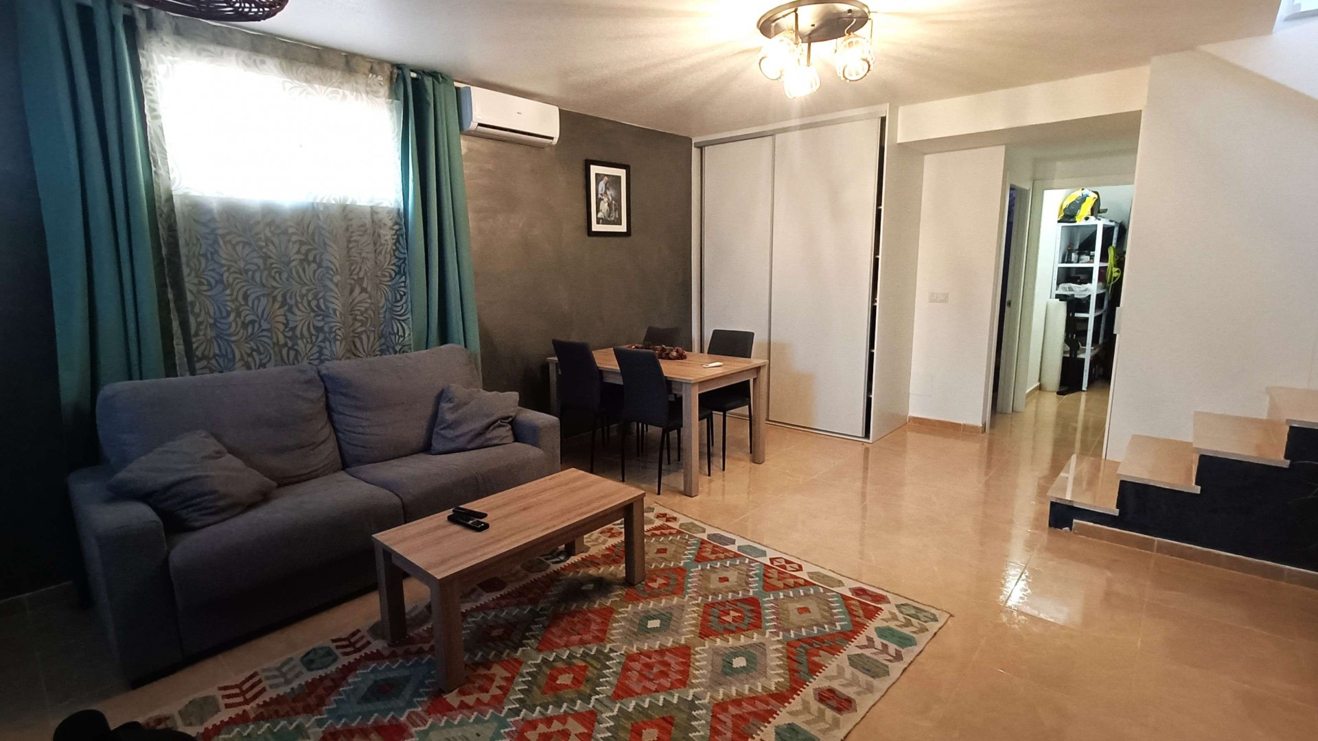 Revente - Villa Individuelle -
San Miguel de Salinas - Comunidad de las Comunicaciones