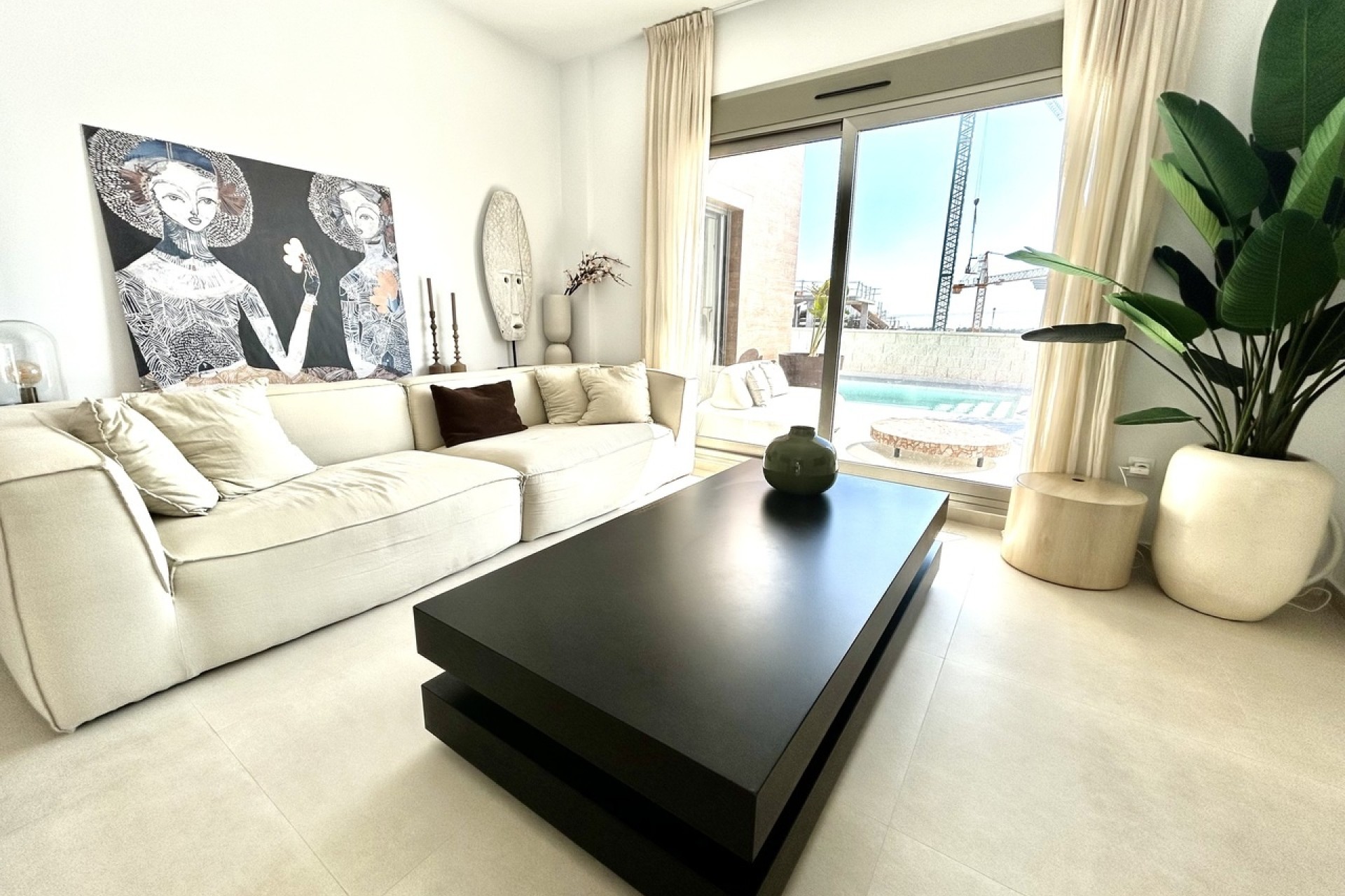 Revente - Villa Individuelle -
San Miguel de Salinas - Inland