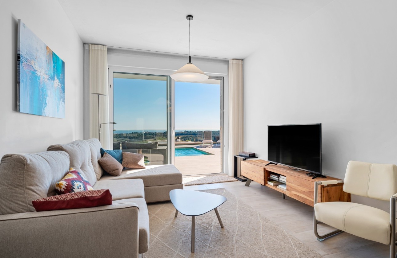 Revente - Villa Individuelle -
San Miguel de Salinas - Inland