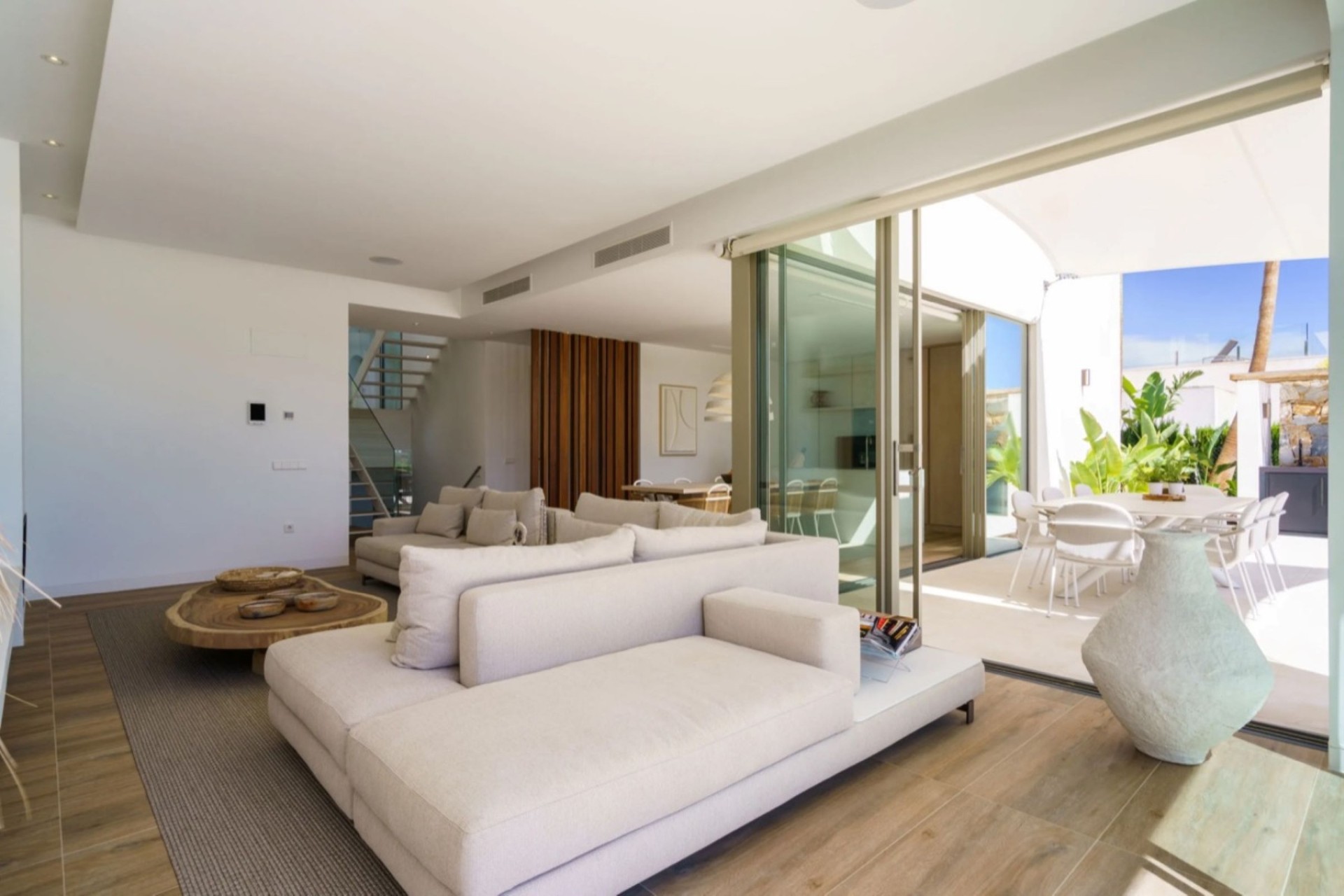 Revente - Villa Individuelle -
San Miguel de Salinas - Inland