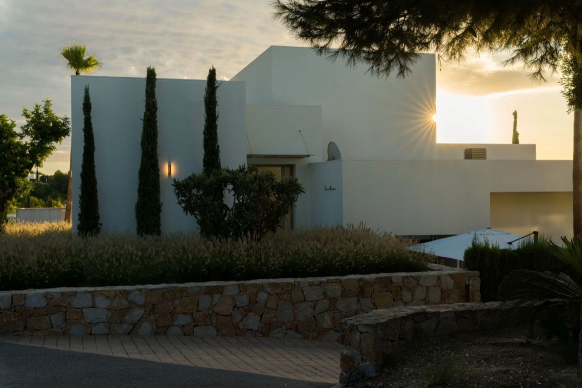 Revente - Villa Individuelle -
San Miguel de Salinas - Inland