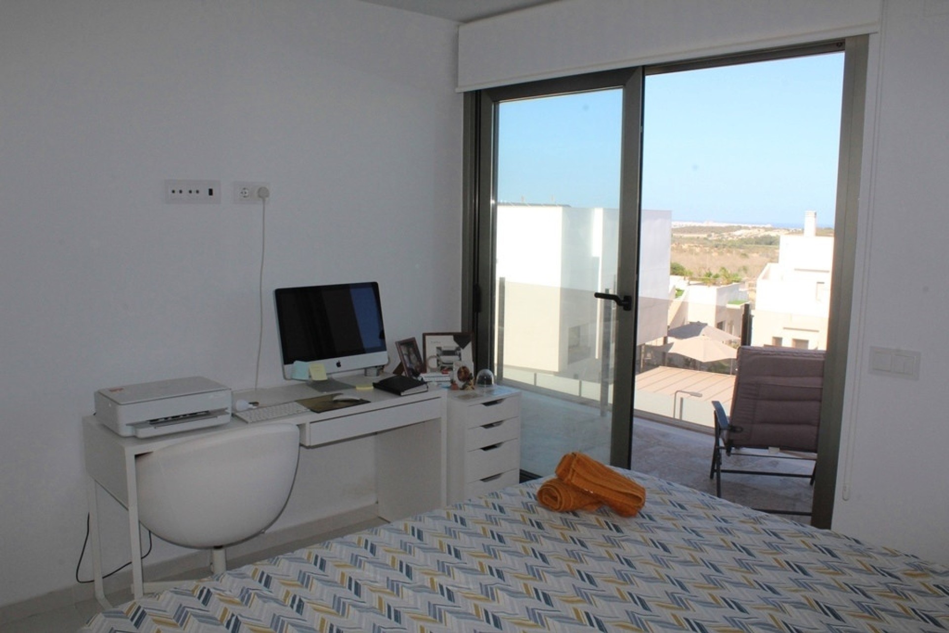 Revente - Villa Individuelle -
San Miguel de Salinas - Inland