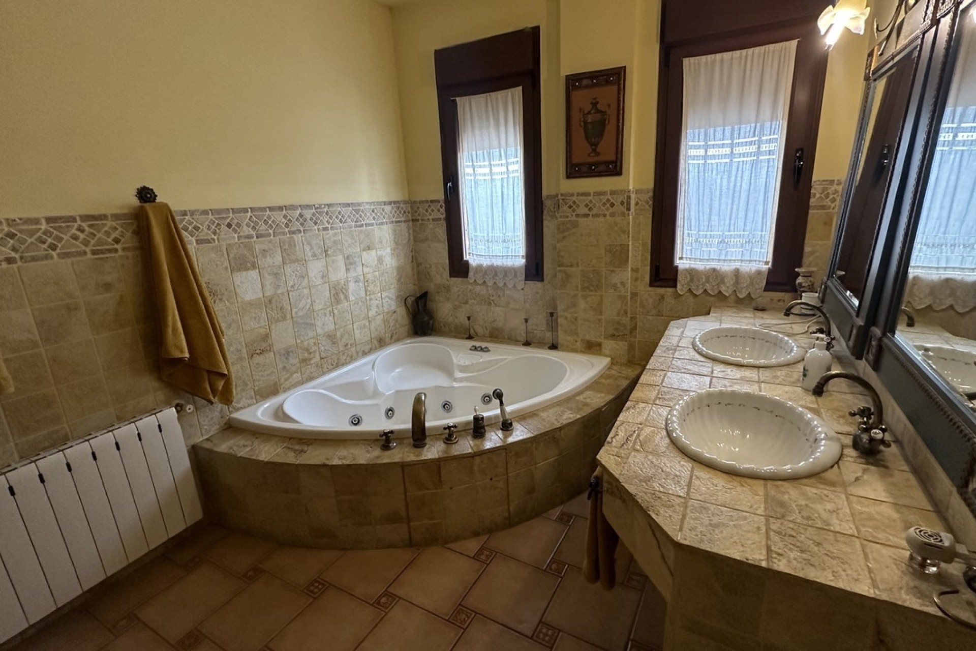 Revente - Villa Individuelle -
San Miguel de Salinas - Inland