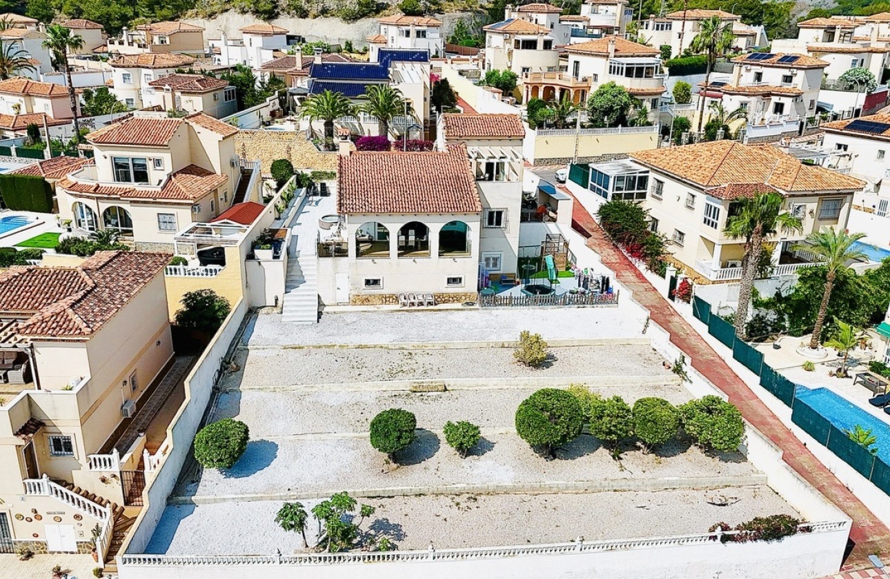 Revente - Villa Individuelle -
San Miguel de Salinas - Inland