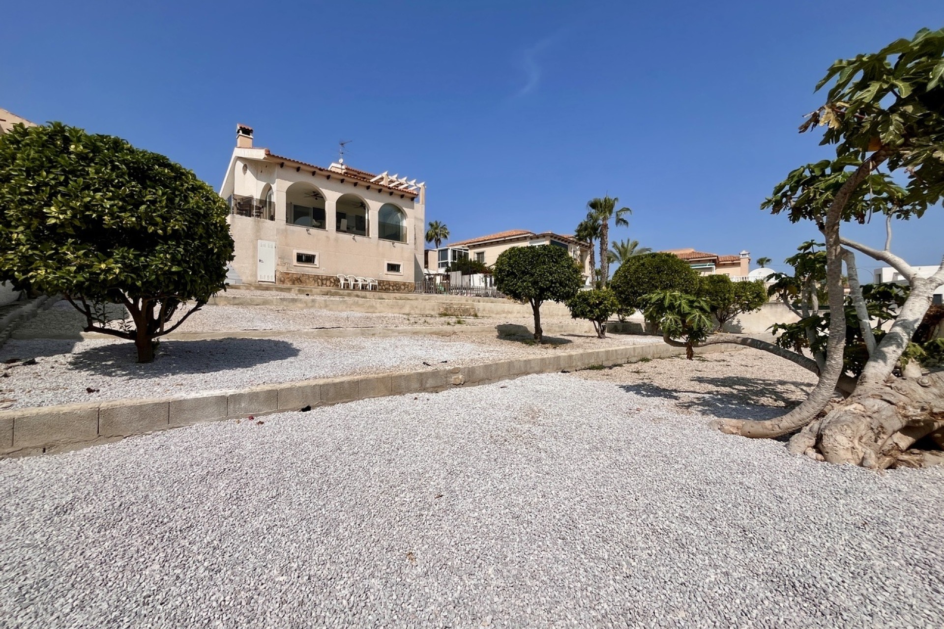 Revente - Villa Individuelle -
San Miguel de Salinas - Inland