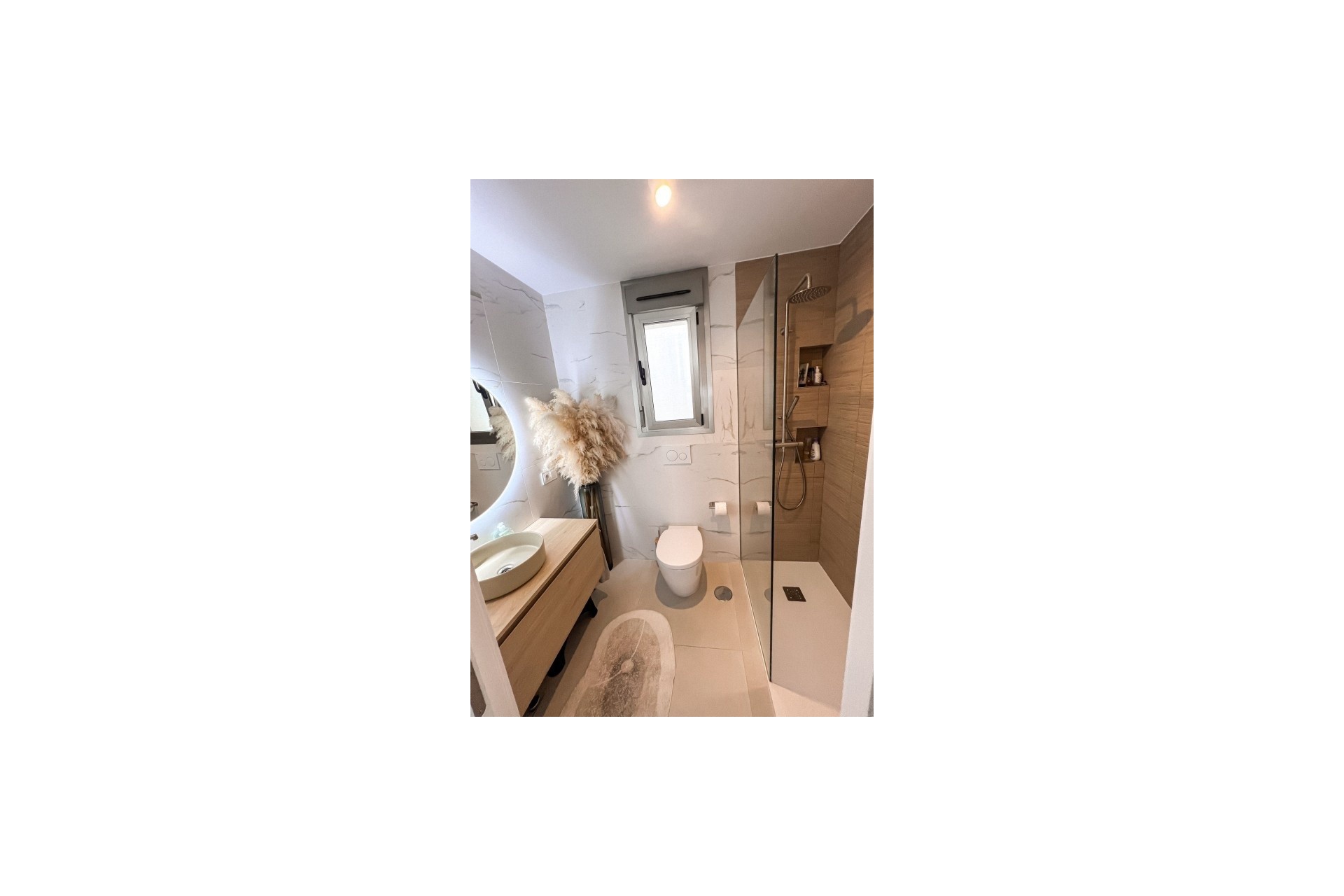 Revente - Villa Individuelle -
San Miguel de Salinas - Inland