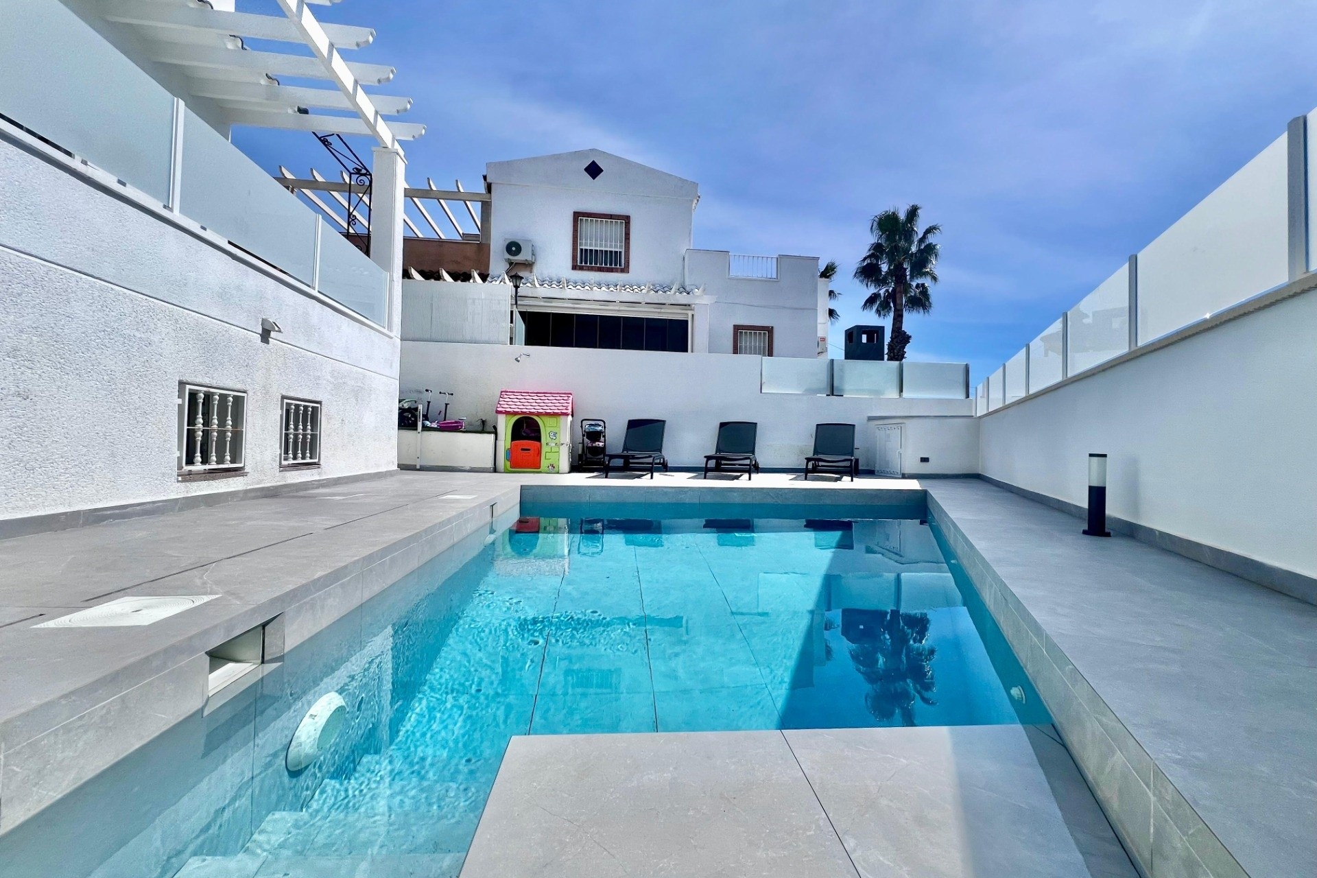 Revente - Villa Individuelle -
San Miguel de Salinas - Las filipinas