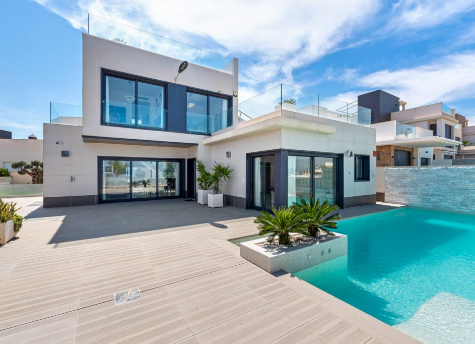 Revente - Villa Individuelle -
San Miguel de Salinas - San Miguel Salinas