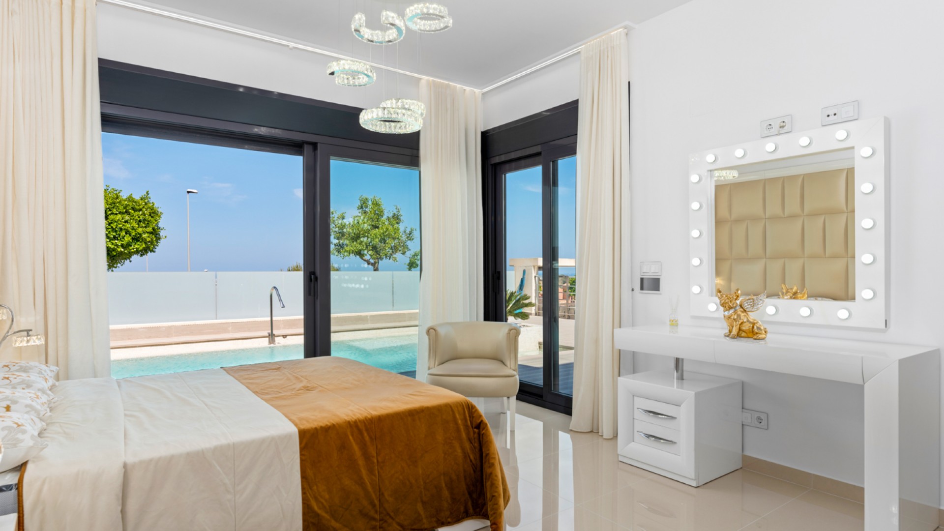 Revente - Villa Individuelle -
San Miguel de Salinas - San Miguel Salinas