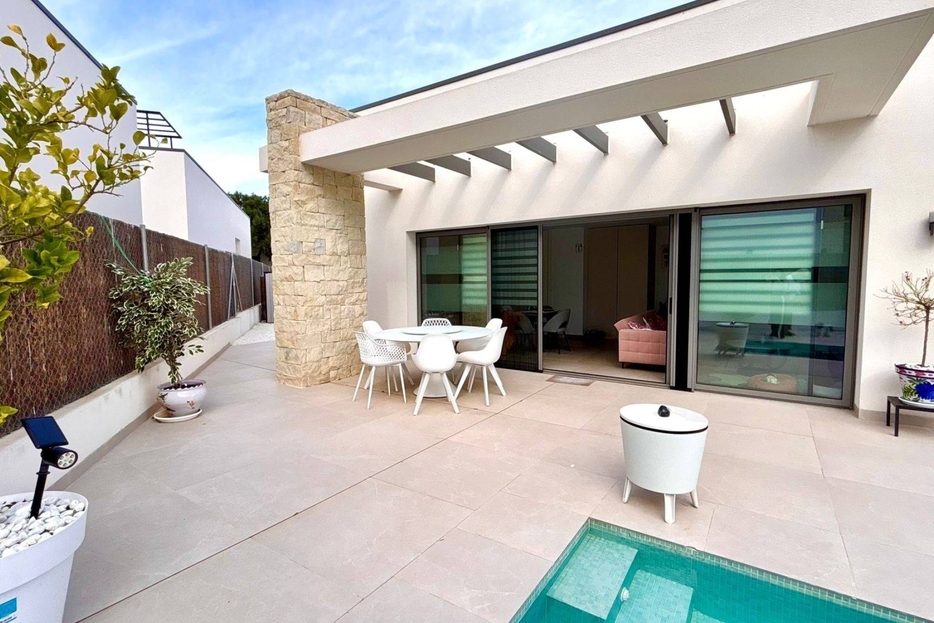 Revente - Villa Individuelle -
San Miguel de Salinas - Urbanizacion Blue Lagoon