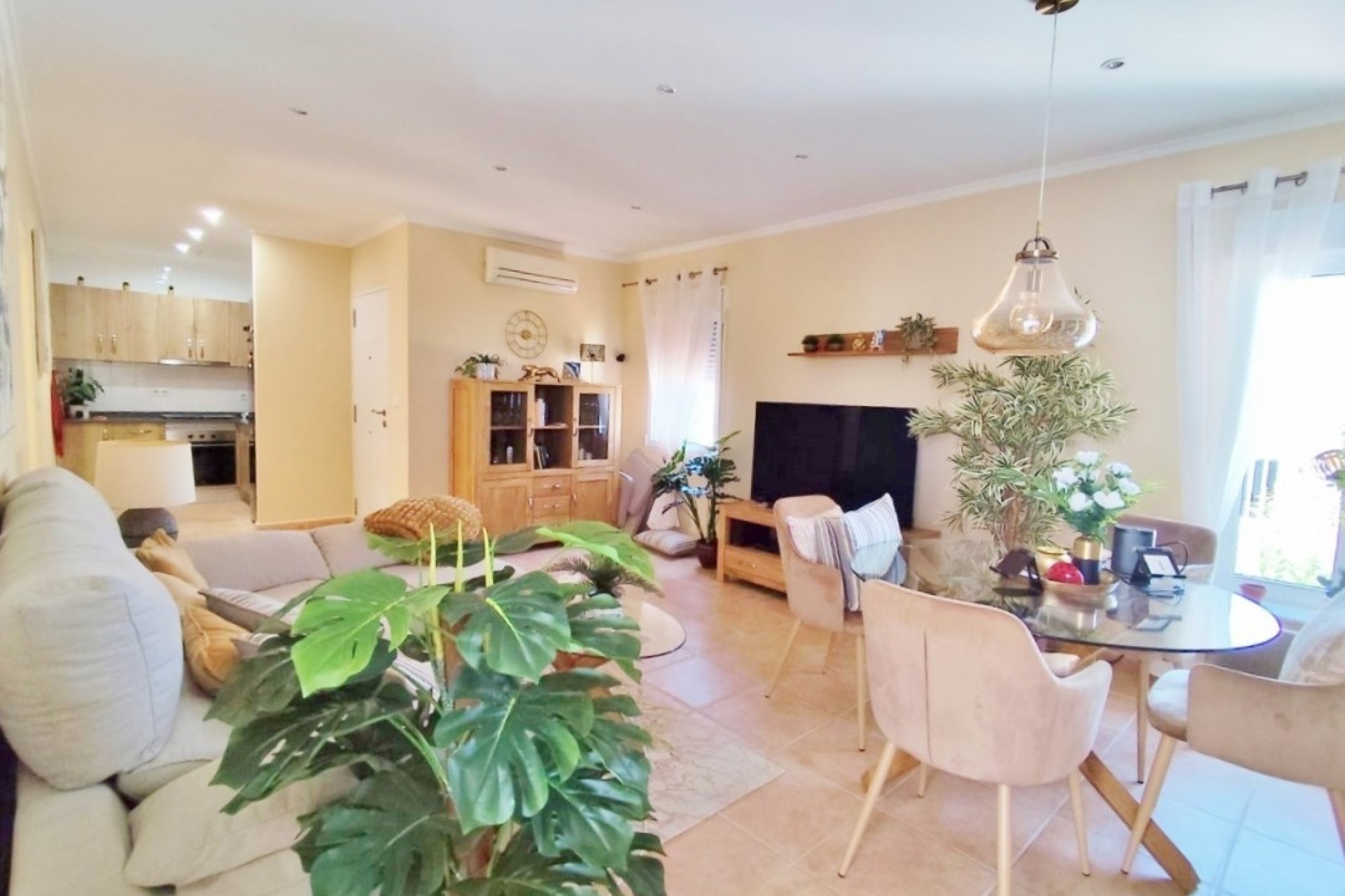 Revente - Villa Individuelle -
San Miguel de Salinas