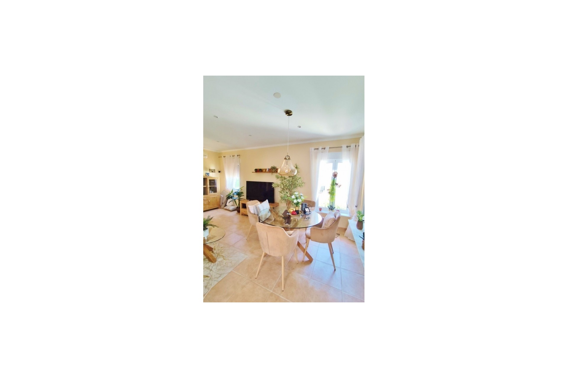 Revente - Villa Individuelle -
San Miguel de Salinas