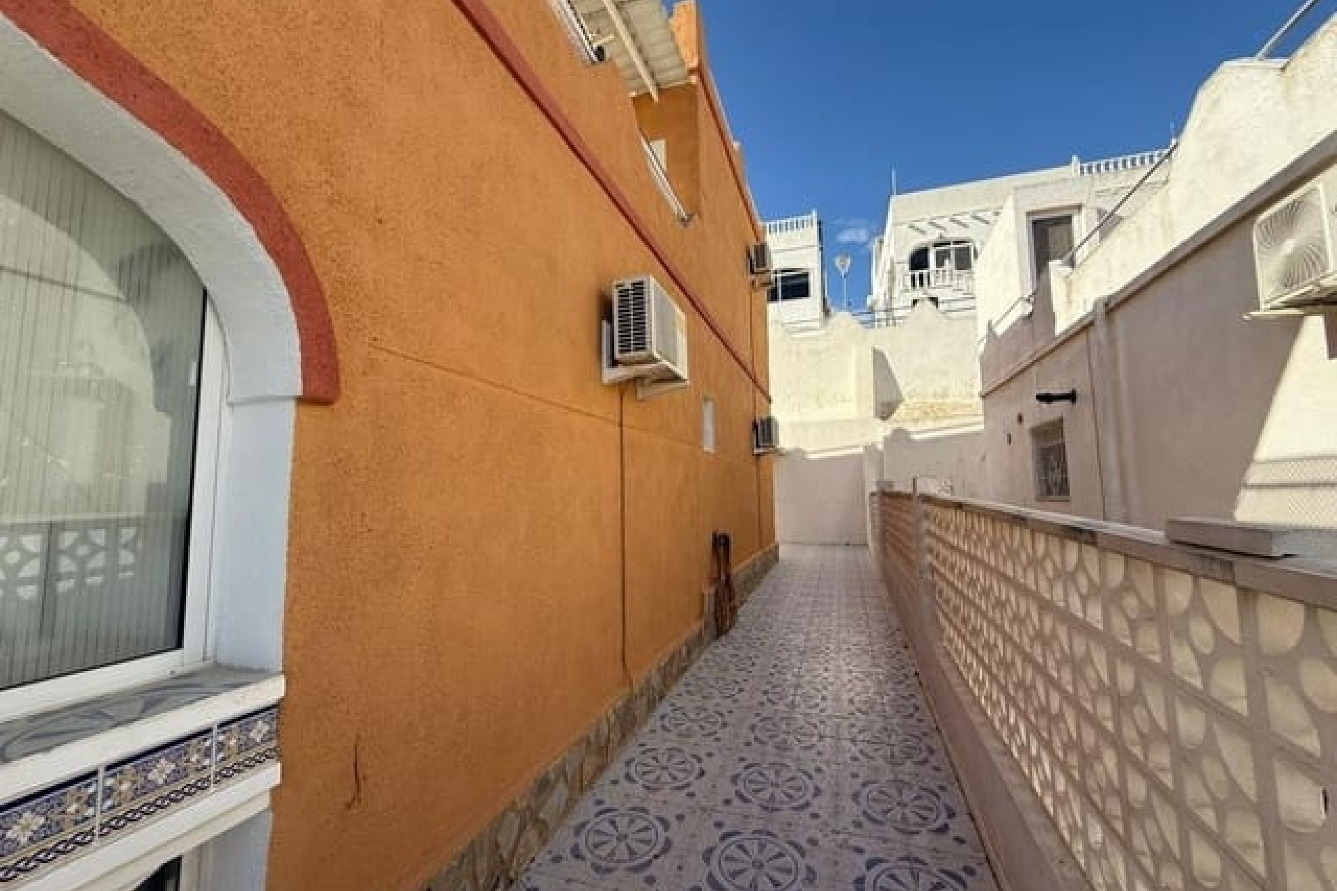 Revente - Villa Individuelle -
San Miguel de Salinas