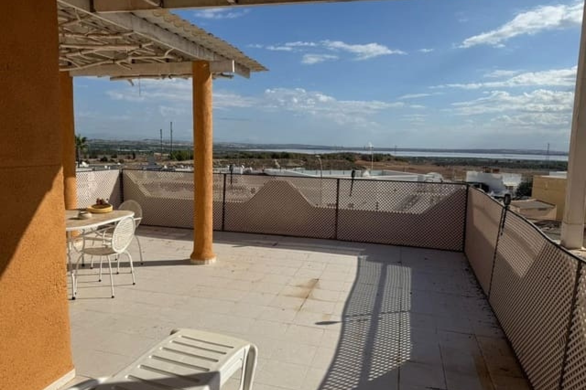 Revente - Villa Individuelle -
San Miguel de Salinas