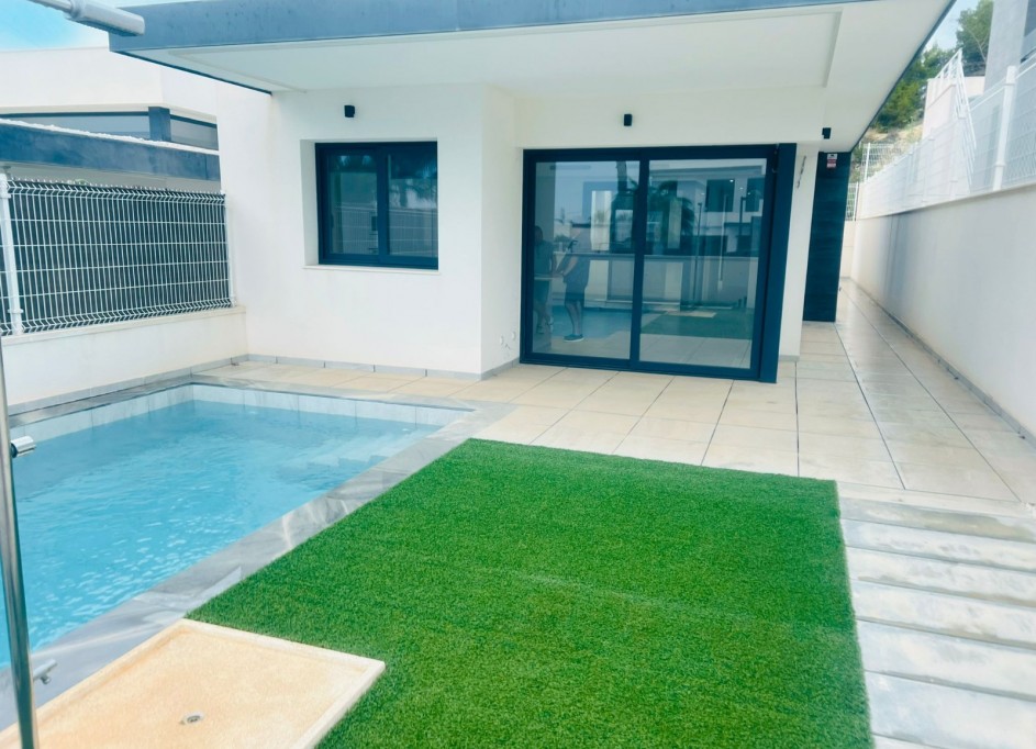 Revente - Villa Individuelle -
San Miguel de Salinas