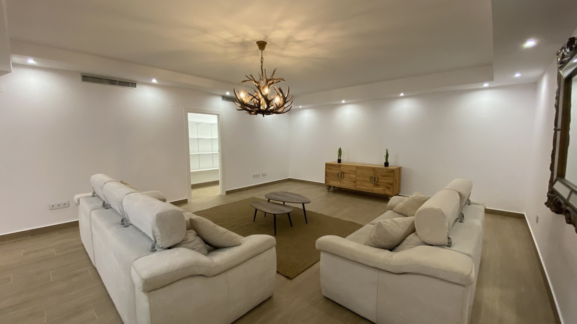 Revente - Villa Individuelle -
San Miguel de Salinas